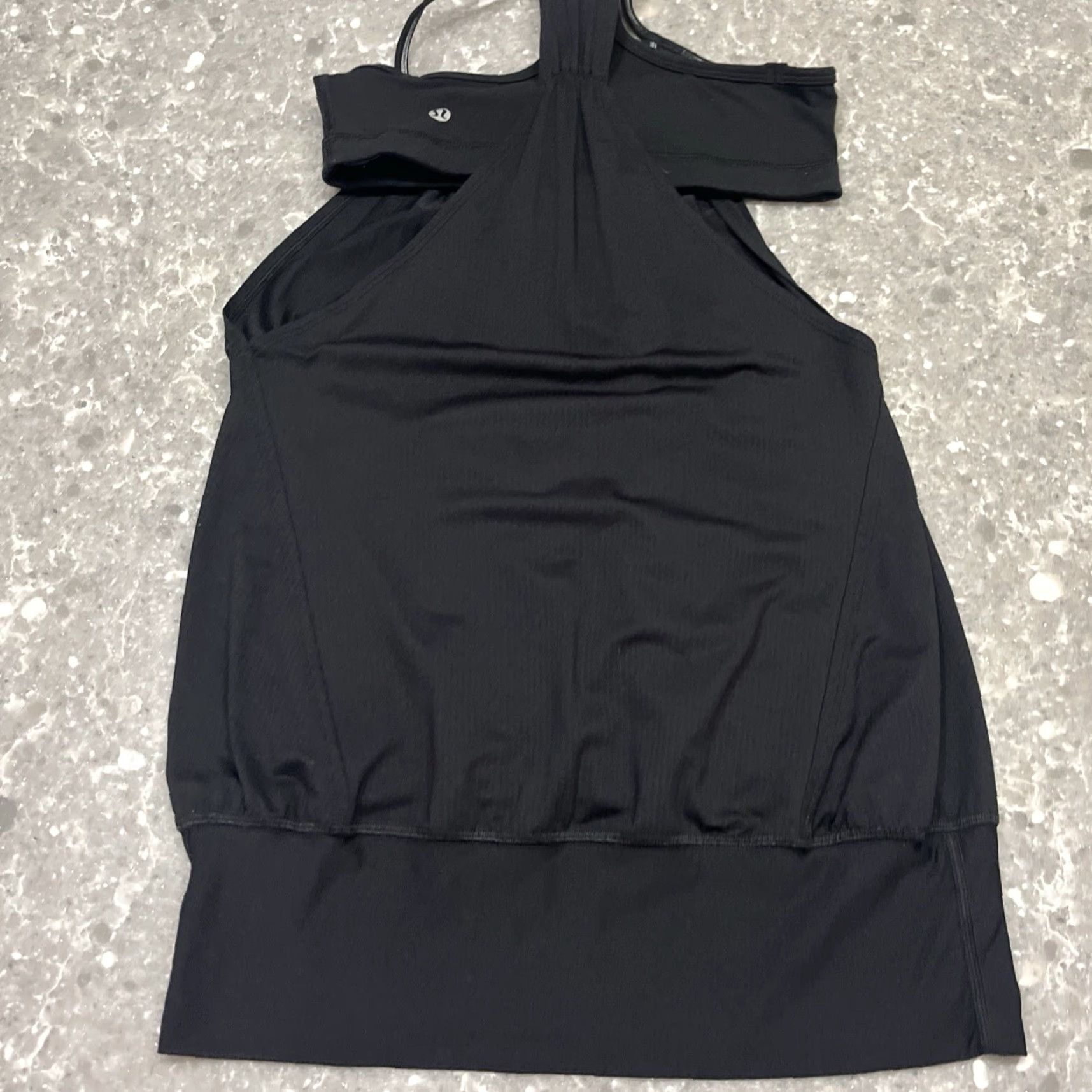Lululemon Lululemon No Limits Black Tank Top Womens Size 4 Athletic Built-In Bra Racerback Sleeveless Yoga Cross Training Gym Shirt Size S / US 4 / IT 40 - 5 Thumbnail