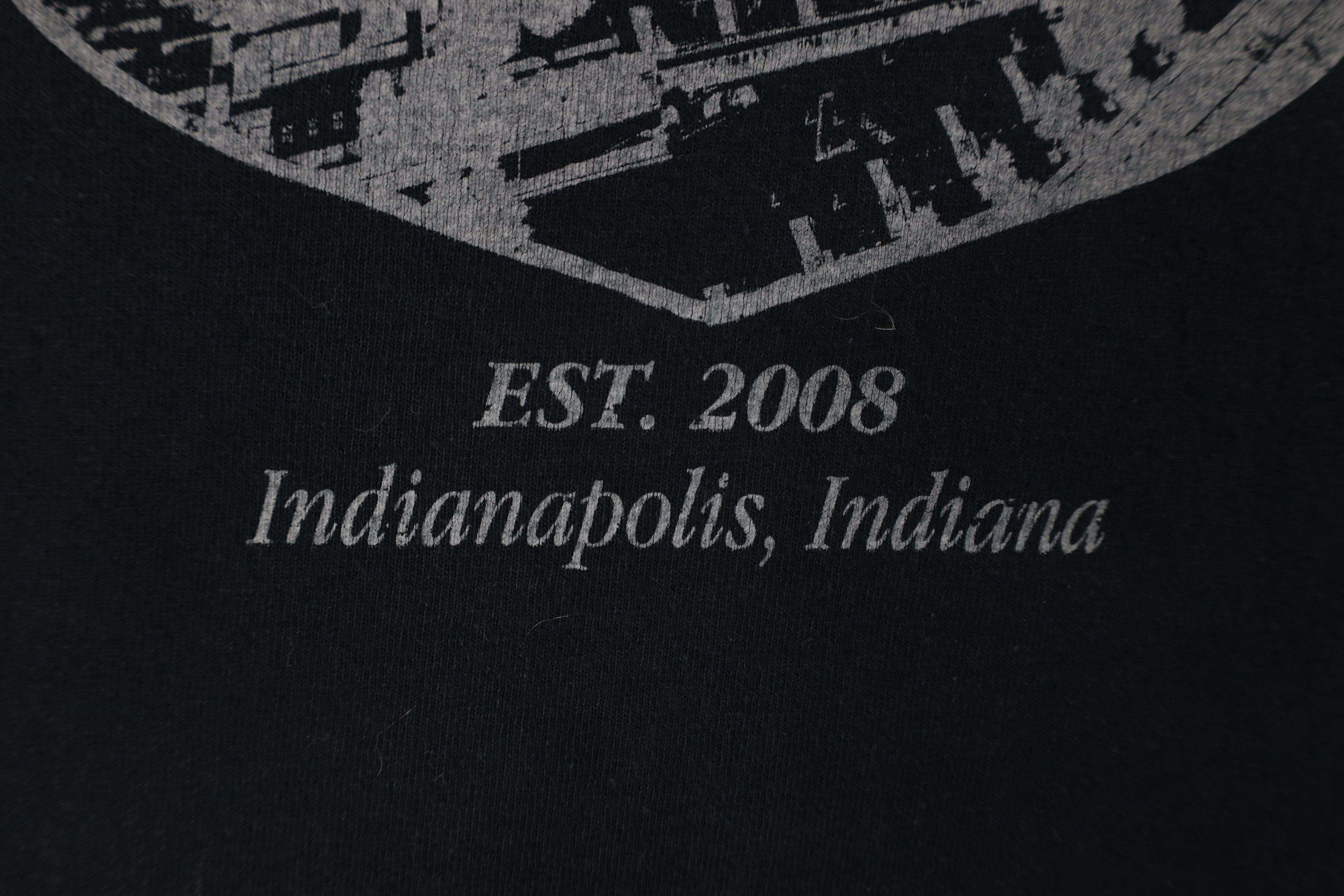 Vintage Vintage Y2K Indianapolis Lucas Oil Stadium Football T-Shirt Size US XXL / EU 58 / 5 - 7 Thumbnail