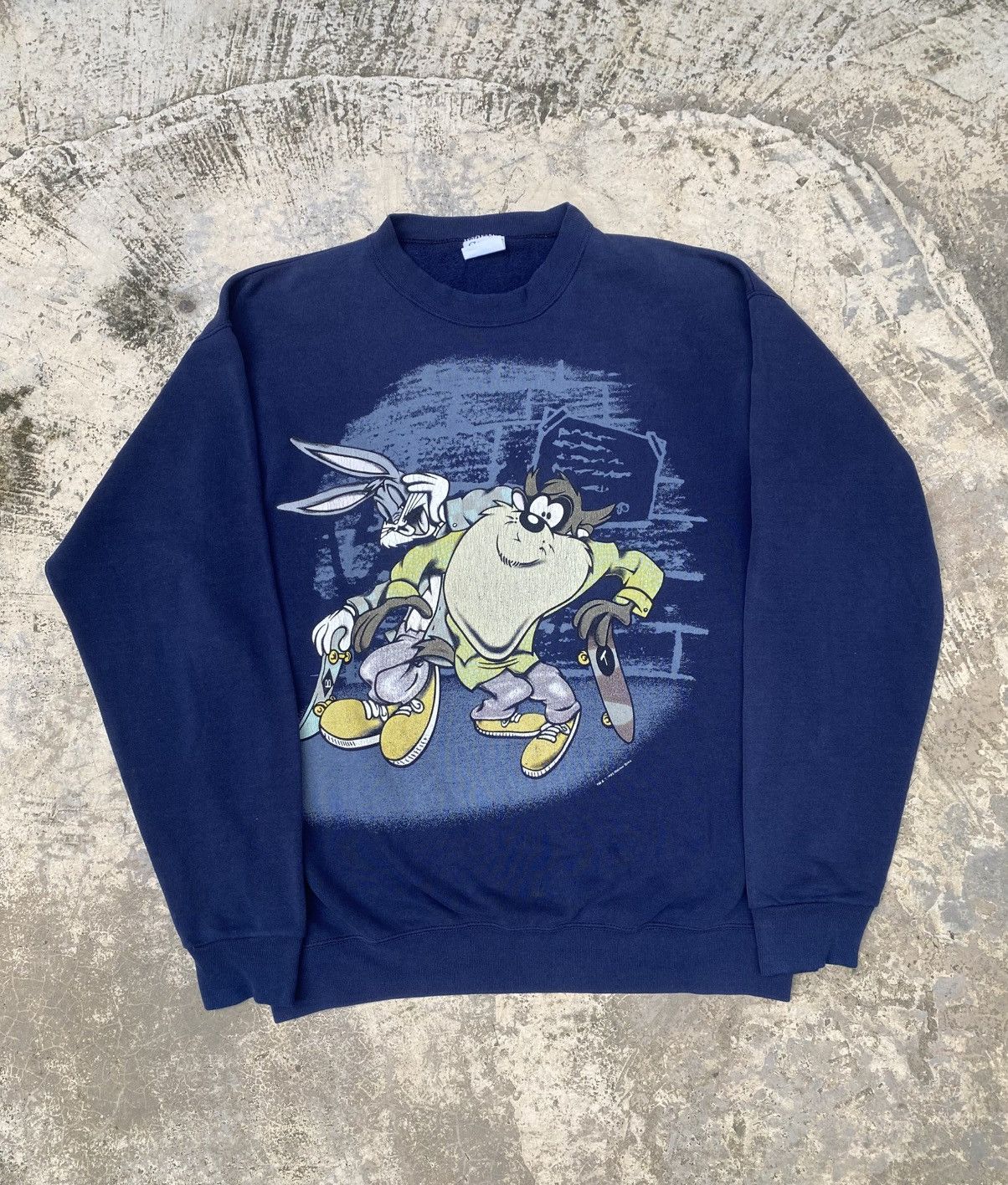 Vintage Vintage sweatshirt cartoon warner bros 1995 made USA Size US L / EU 52-54 / 3 - 1 Thumbnail