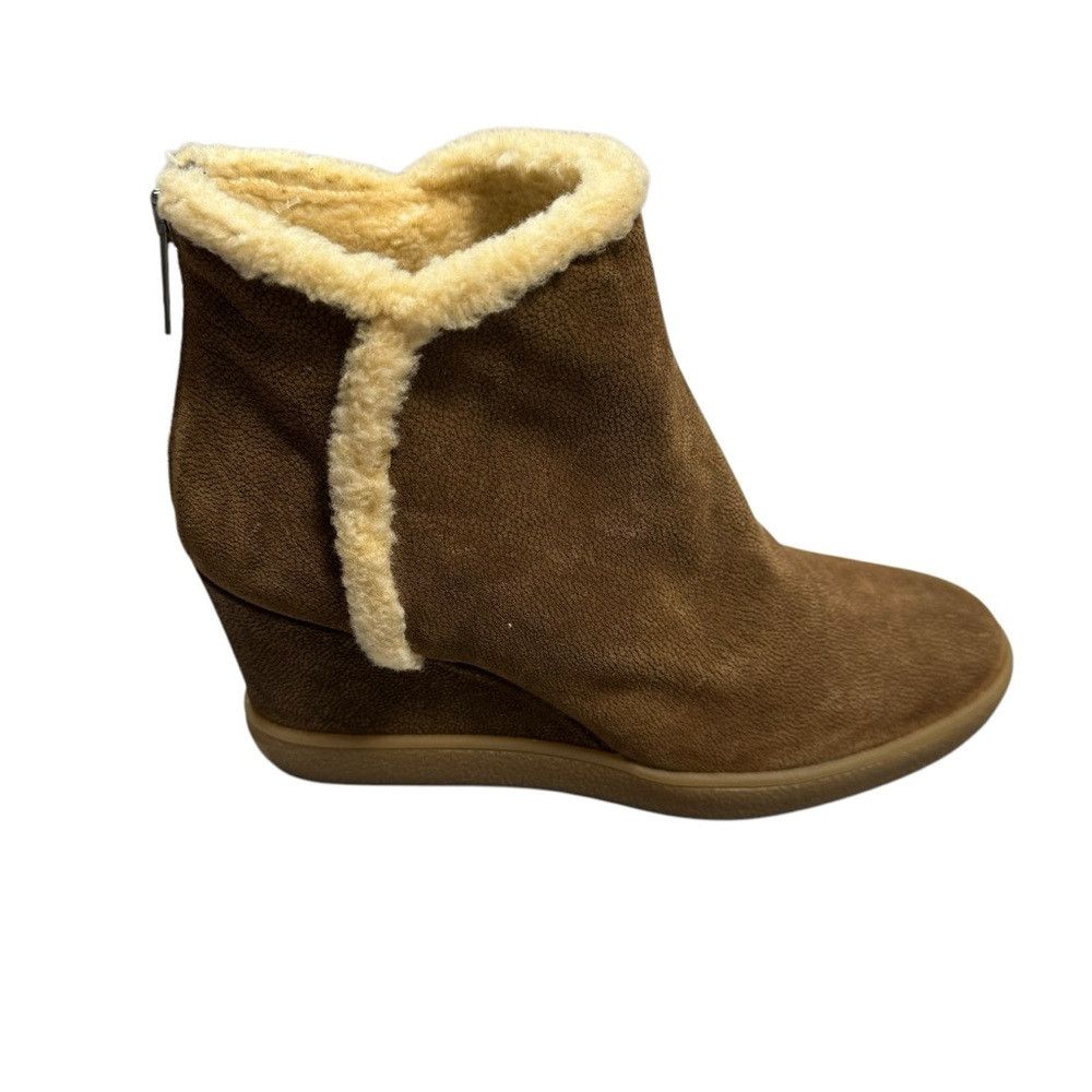 Aquatalia NWT New Aquatalia Charlie Pebble Suede Boots Made In Italy Size US 9.5 / IT 39.5 - 1 Thumbnail