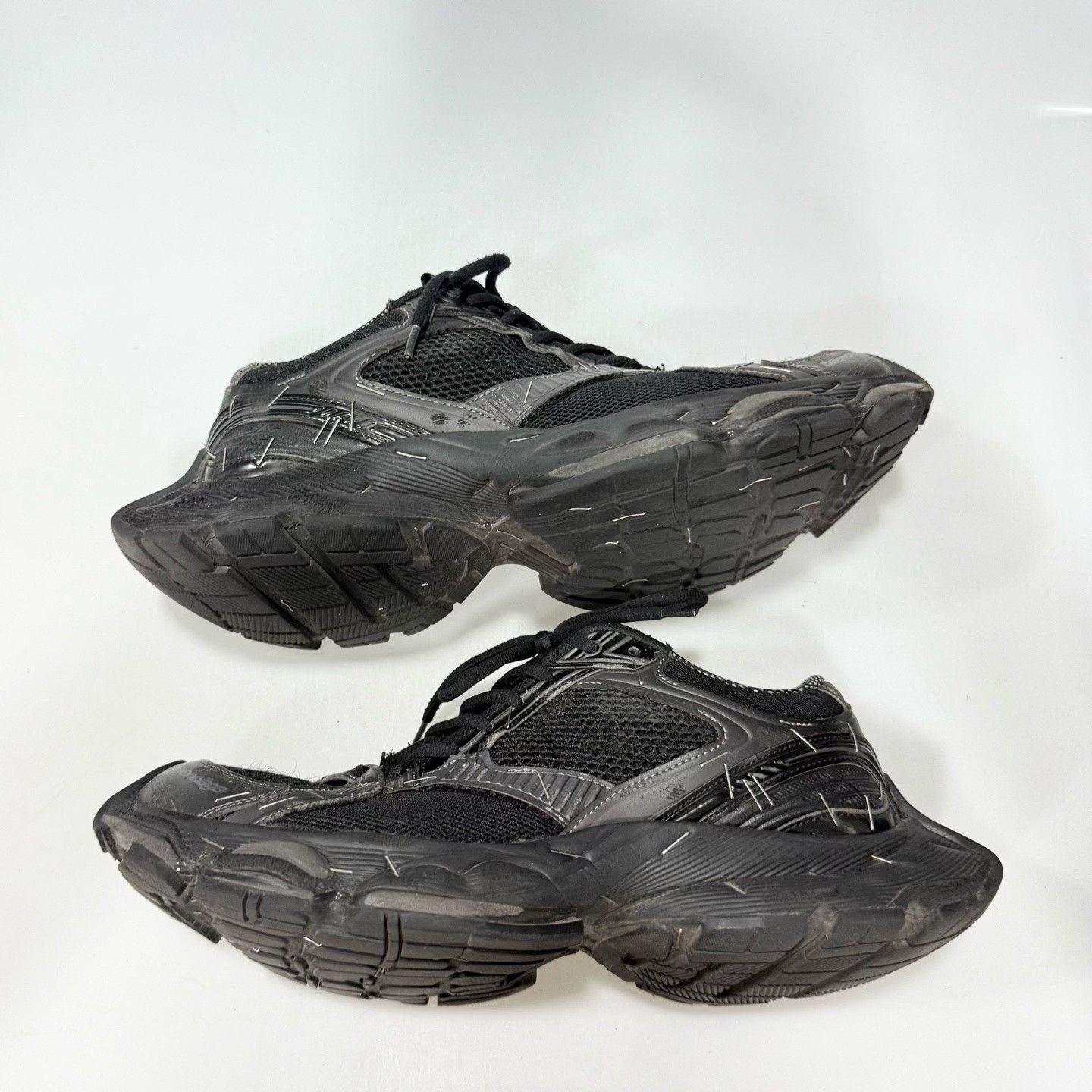 Balenciaga Balenciaga Stapler Dad Shoes Size US 9 / EU 42 - 2 Thumbnail