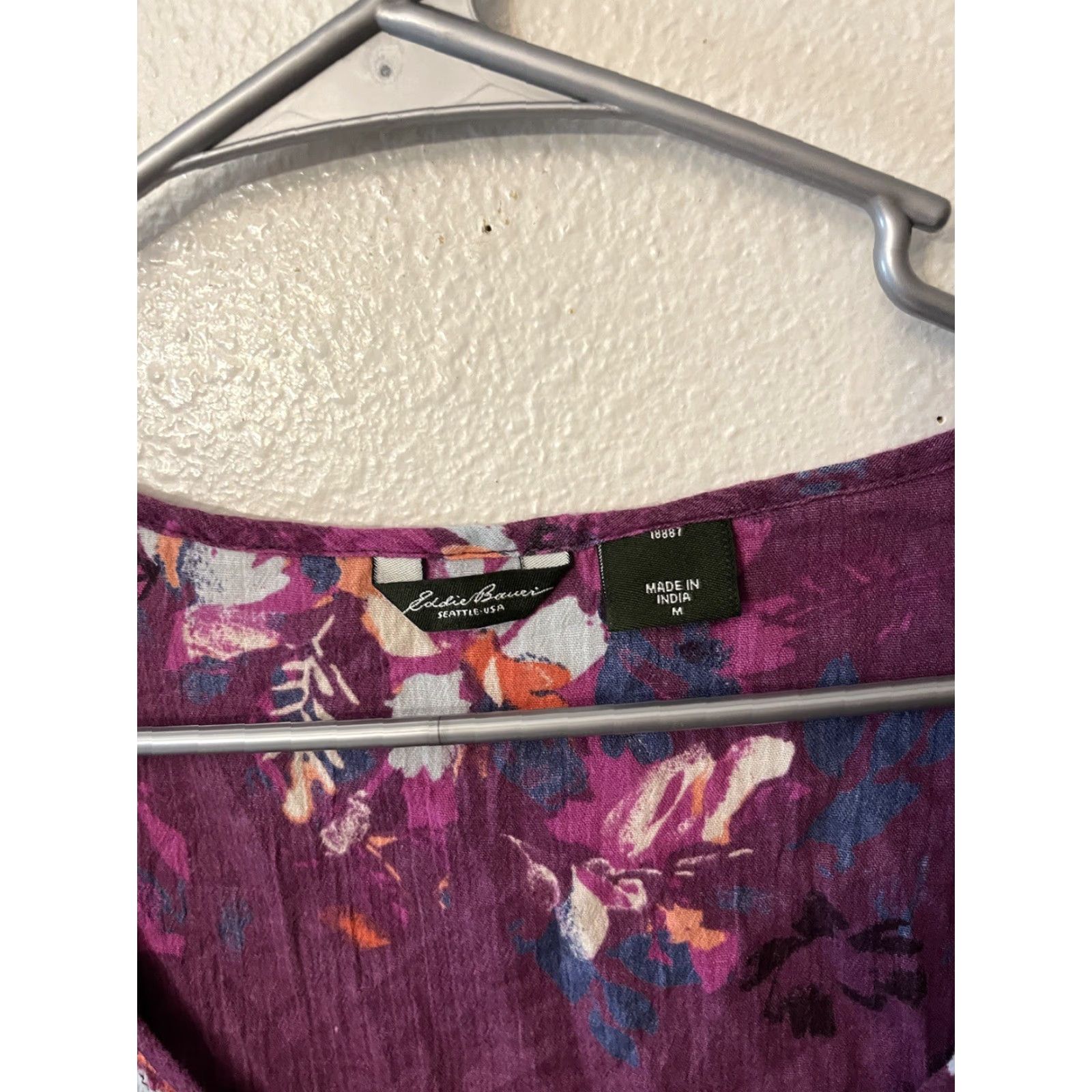Eddie Bauer Eddie Bauer Blouse Shirt Women Medium Purple Tank Top Sleeveless Knit Rayon Scoop Neck Pullover Lightweight Floral Pattern Casual Womens Size M / US 6-8 / IT 42-44 - 2 Thumbnail