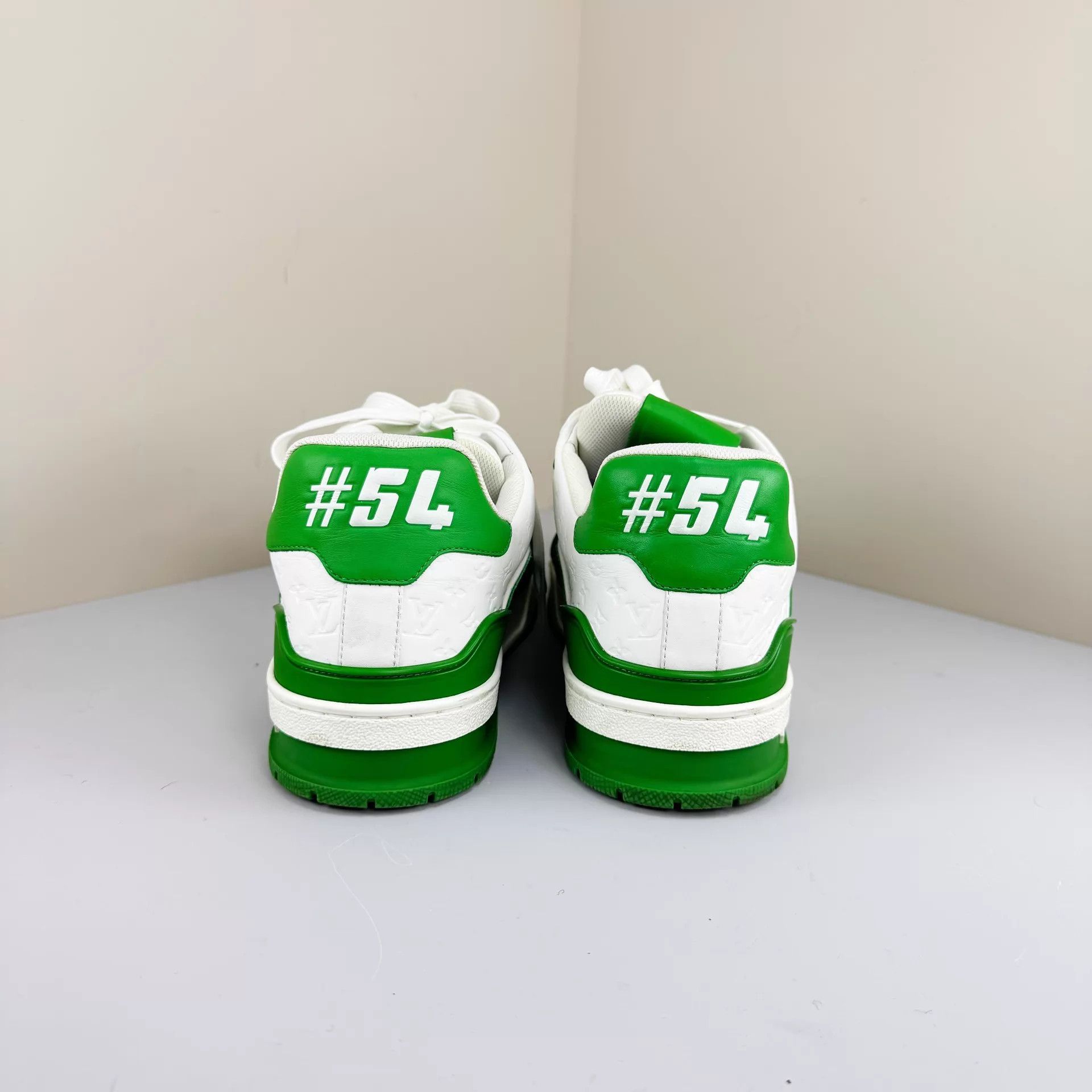 Louis Vuitton LV White Green Embossed Monogram Trainer 98new 7US Size US 7 / IT 37 - 3 Thumbnail