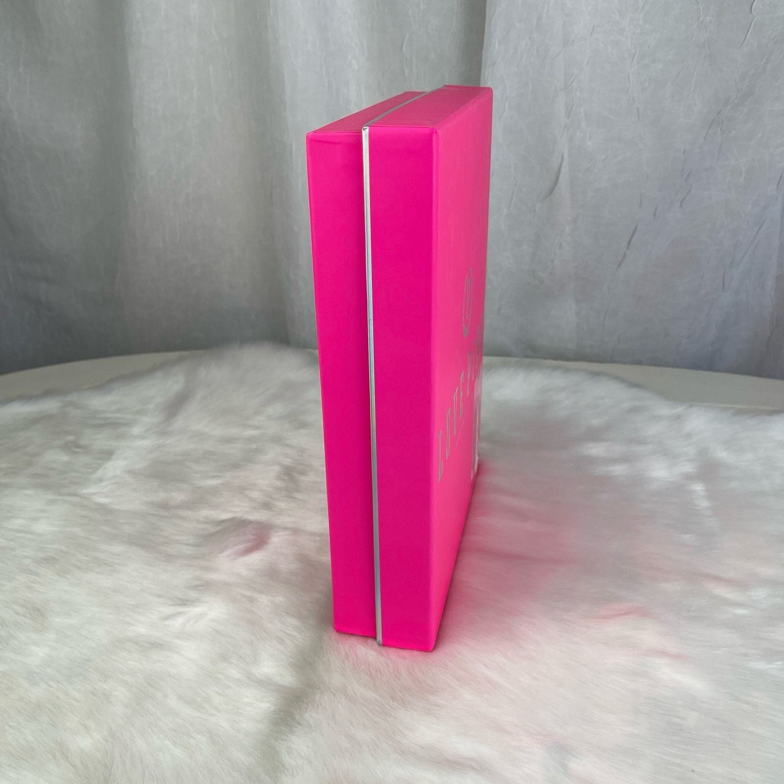 Victoria's Secret Victoria’s Secret PINK *Empty* Gift Decor Box Silver Logo Size ONE SIZE - 5 Thumbnail