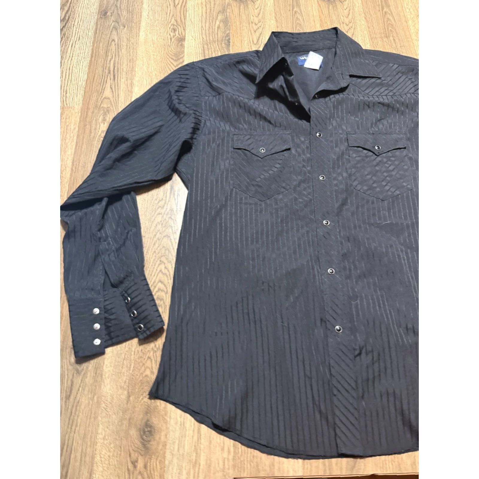 Wrangler VINTAGE Wrangler Shirt Mens L Black Long Sleeve Button Up Pockets Western Button Up Shirt? Size US L / EU 52-54 / 3 - 4 Thumbnail