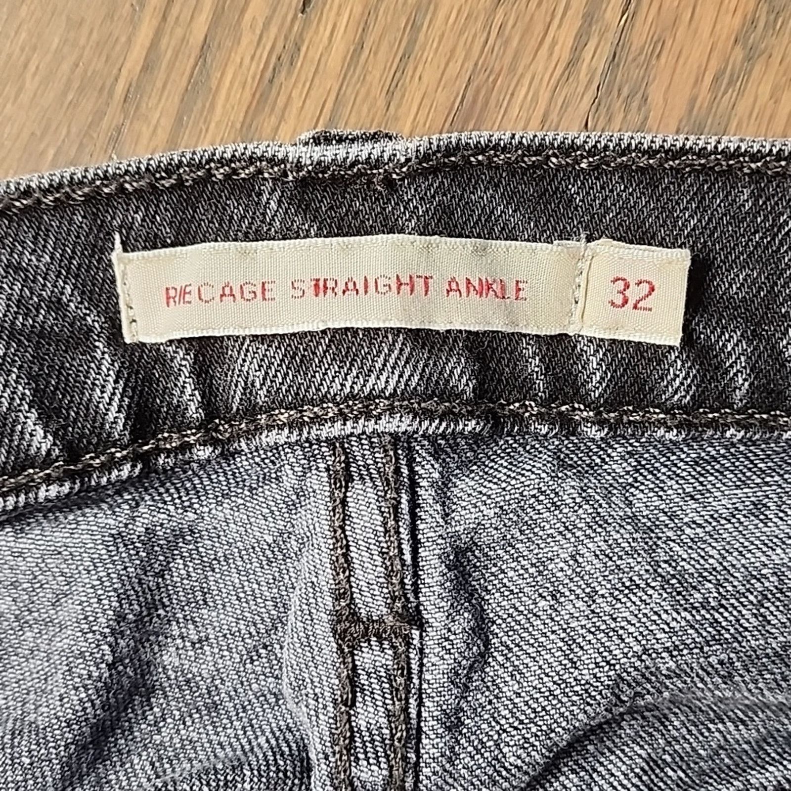 Levi's Levi's Men's Straight Jeans in Charcoal Size US 32 / EU 48 - 3 Thumbnail