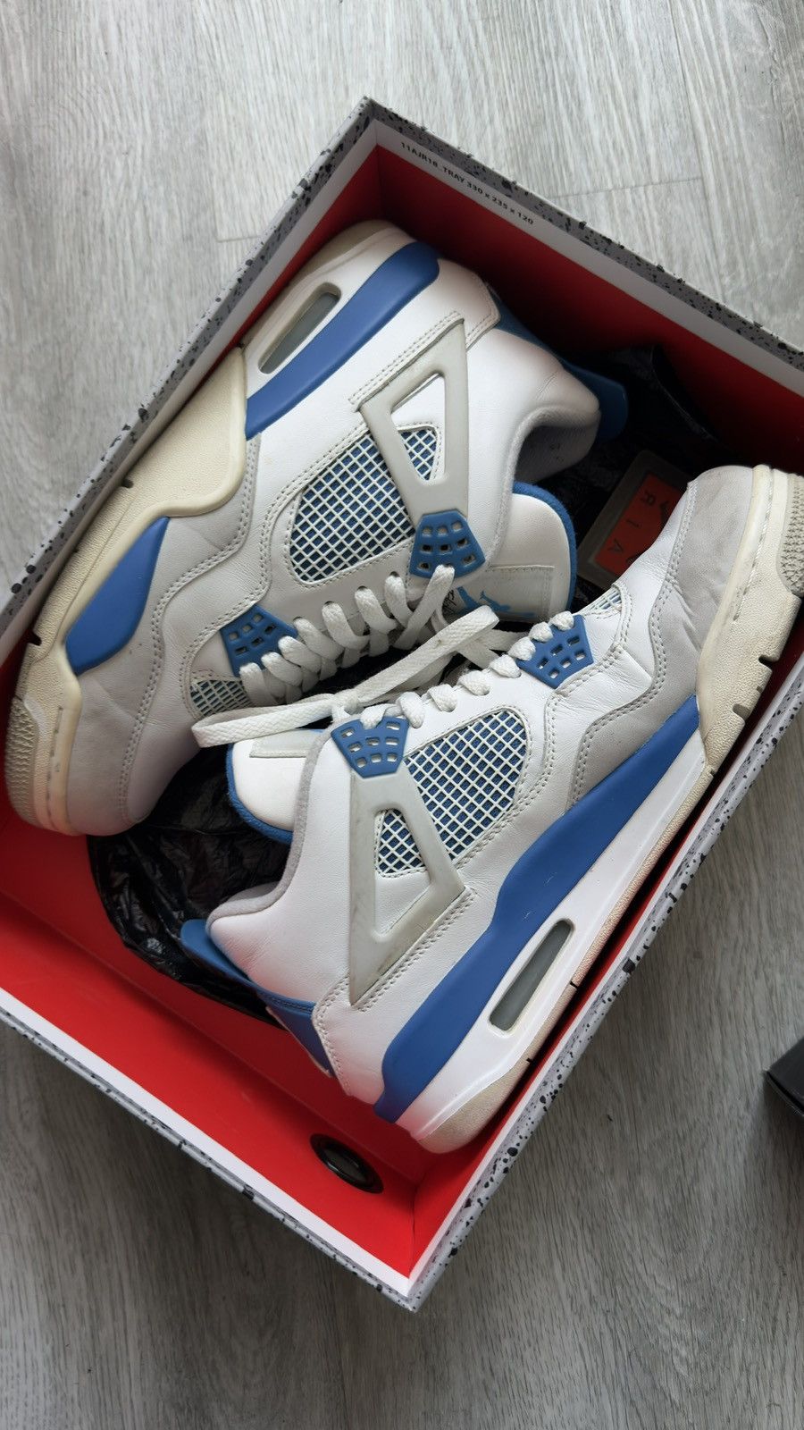 Jordan Brand Air Jordan 4 Military Blue 2012 pair Size US 8.5 / EU 41-42 - 3 Thumbnail