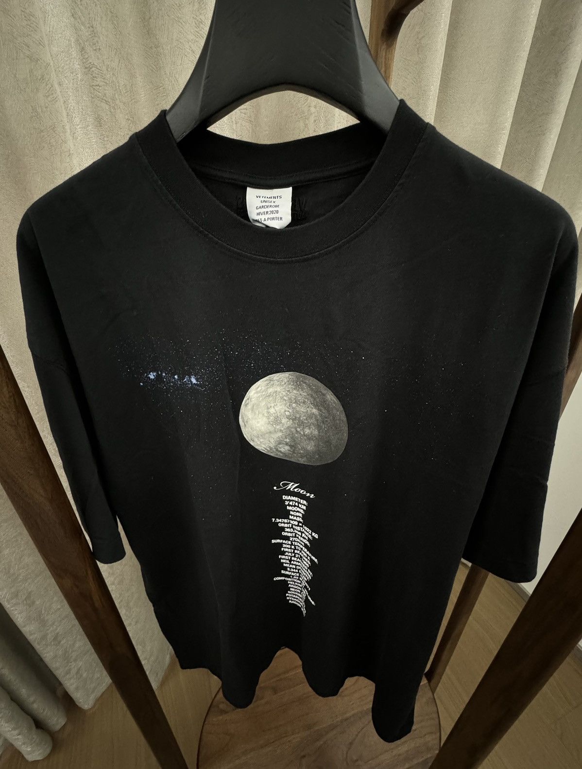 Vetements moon shirt sale