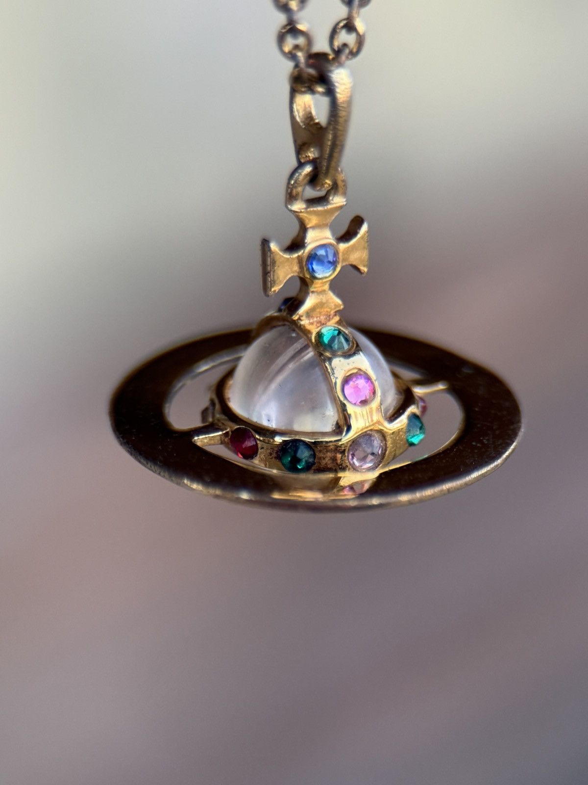 Vivienne Westwood Vintage Vivienne Westwood Tiny Lucite Orb Necklace Gold Size ONE SIZE - 2 Thumbnail