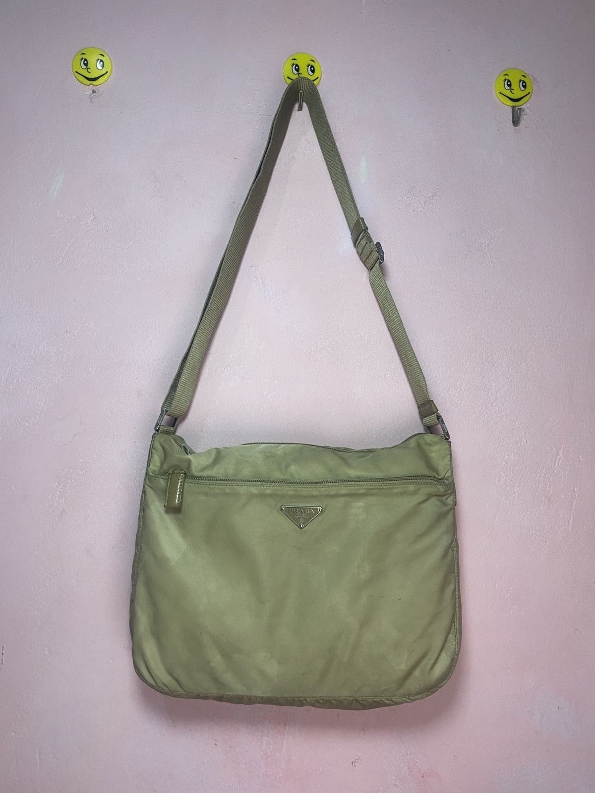 Prada Vintage Prada khaki beige nylon tessuto crossbody bag Size ONE SIZE - 2 Thumbnail