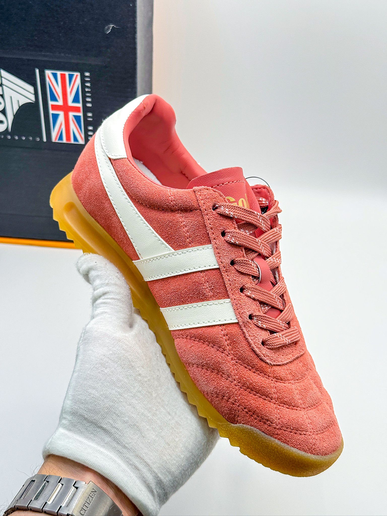 Gola Gola Stadium Suede Clay Off White Sneakers Size US 5 / IT 35 - 6 Thumbnail