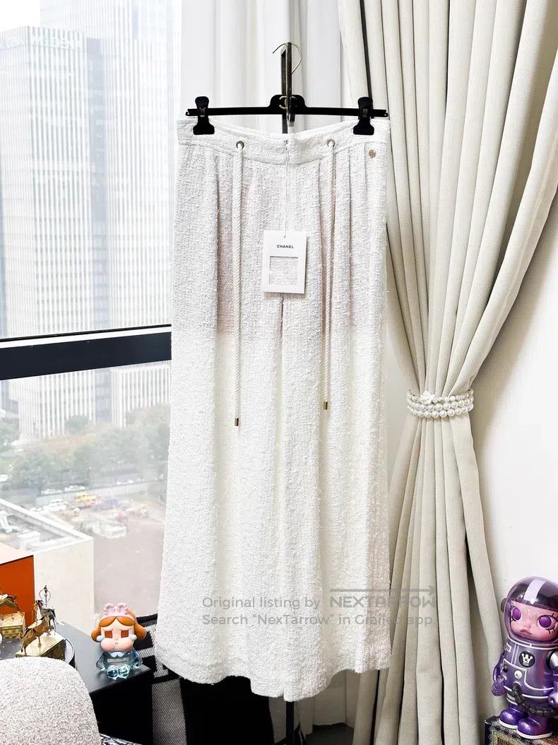 Chanel 21S early spring white tweed braided wide-leg trous