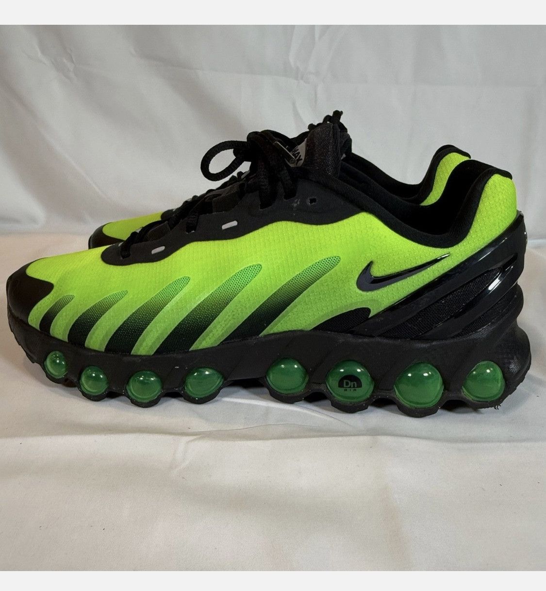 Nike Nike Dn8 Size US 8 / EU 41 - 8 Thumbnail