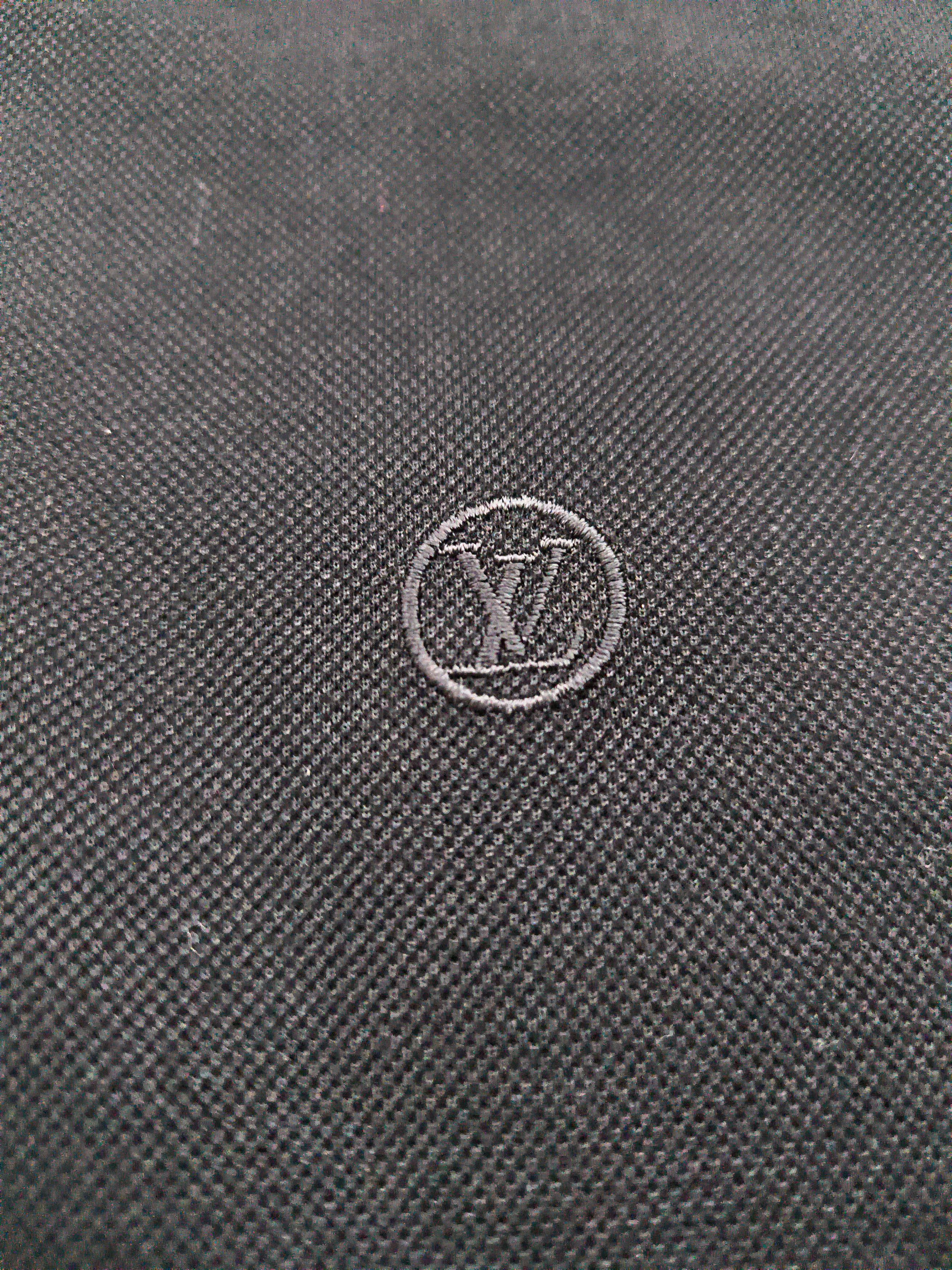 Louis Vuitton LV Black Polo Shirt, size L, very good condition Size US L / EU 52-54 / 3 - 3 Thumbnail