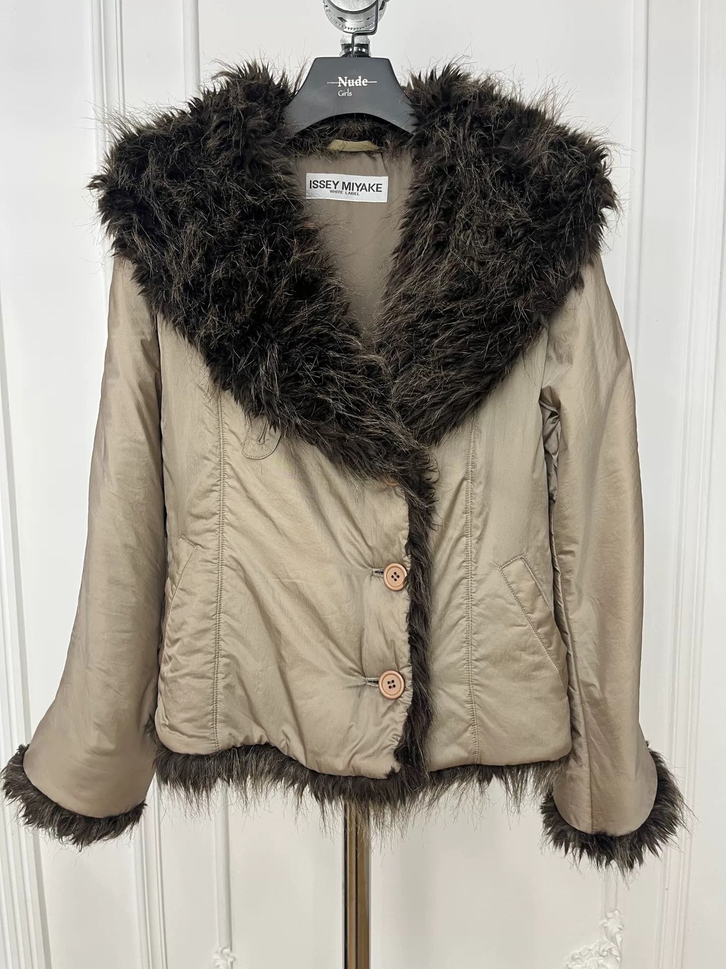 Issey Miyake Issey Miyake Fur Collar Cotton Coat Size M / US 6-8 / IT 42-44 - 1 Thumbnail