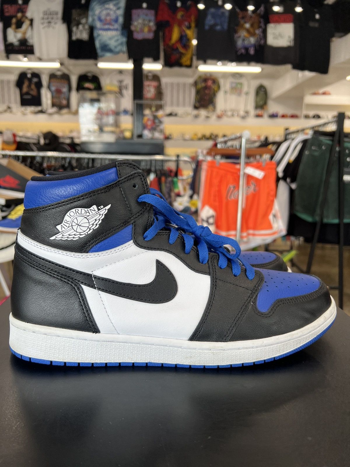Jordan Brand × Nike Air Jordan 1 High Retro OG Royal Toe Sz. 12 (2020) Size US 12 / EU 45 - 6 Thumbnail