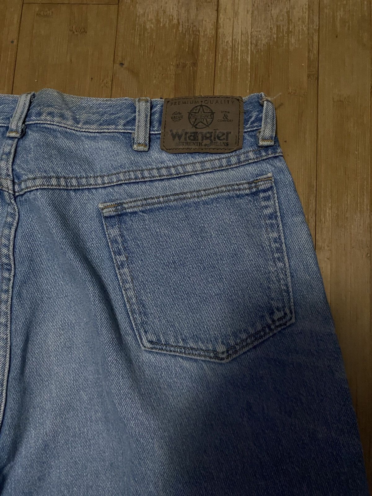 Wrangler Baggy Wrangler Jorts Size US 35 - 2 Thumbnail