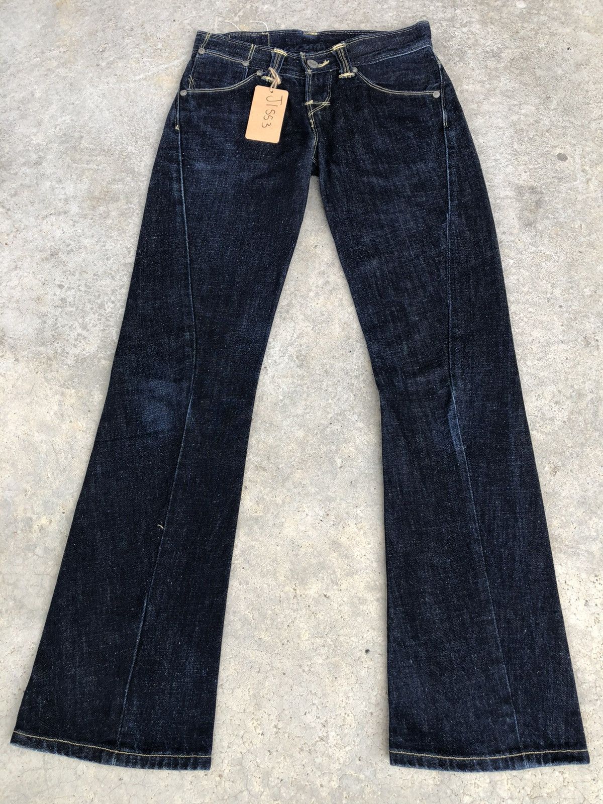 If Six Was Nine Levis Engineered Flared Jeans Distressed Size US 28 / EU 44 - 2 Thumbnail