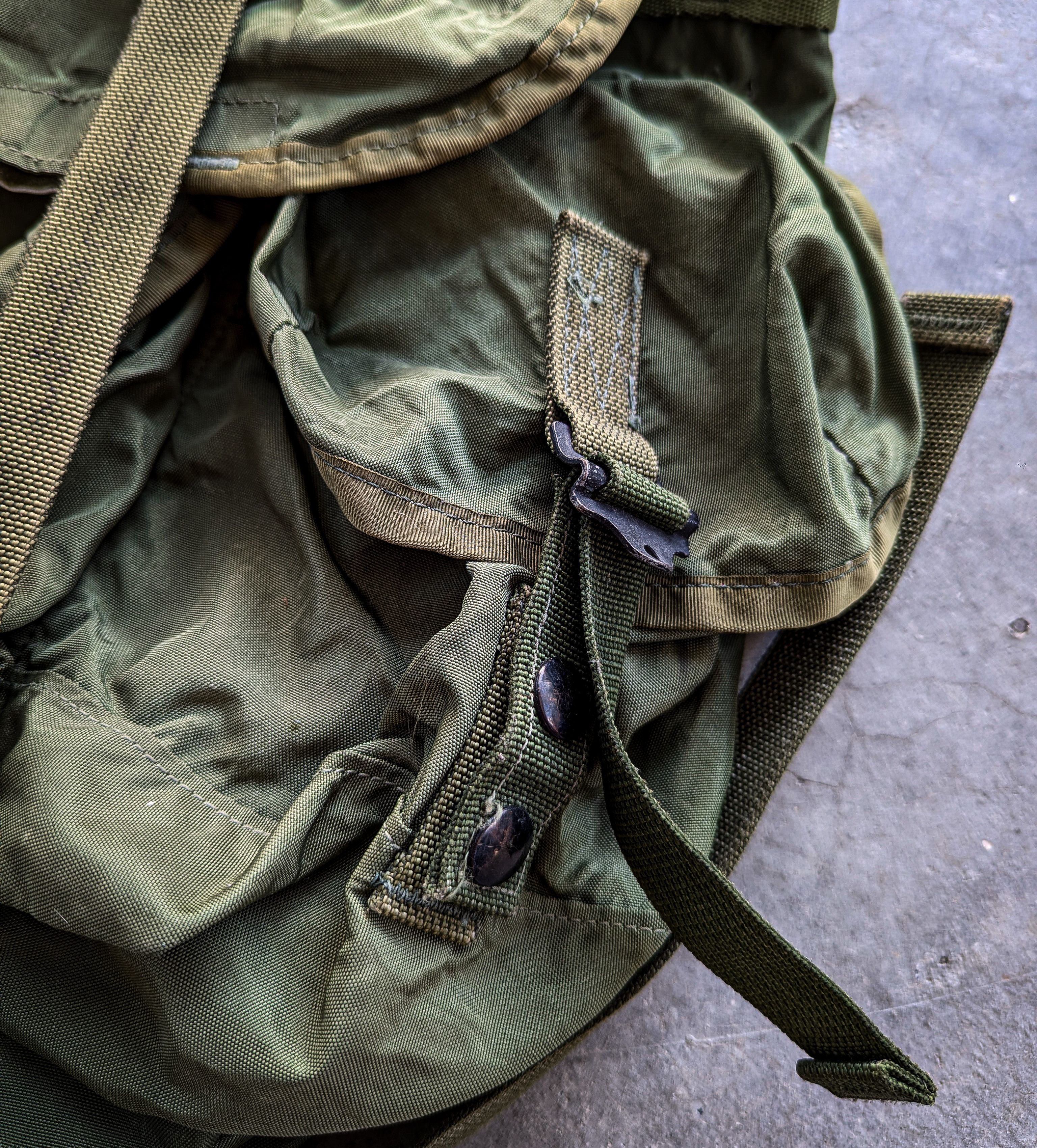 Other US Army 1960's Military Rucksack P64 Lightweight Size ONE SIZE - 2 Thumbnail