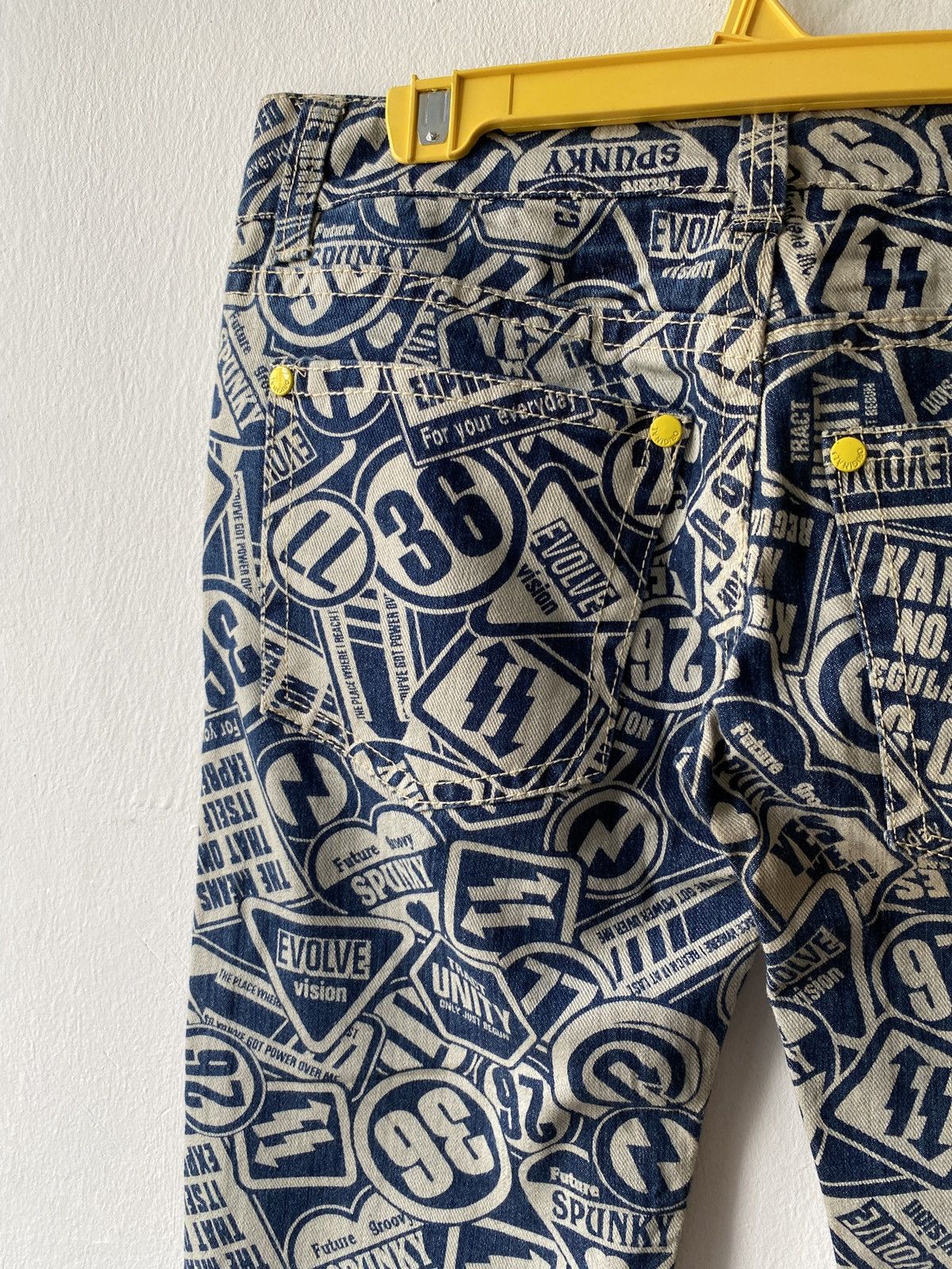 Hysteric Glamour × Japanese Brand Japanese Brand Original Jeans Fullprint Design Denim Size US 32 / EU 48 - 11 Thumbnail