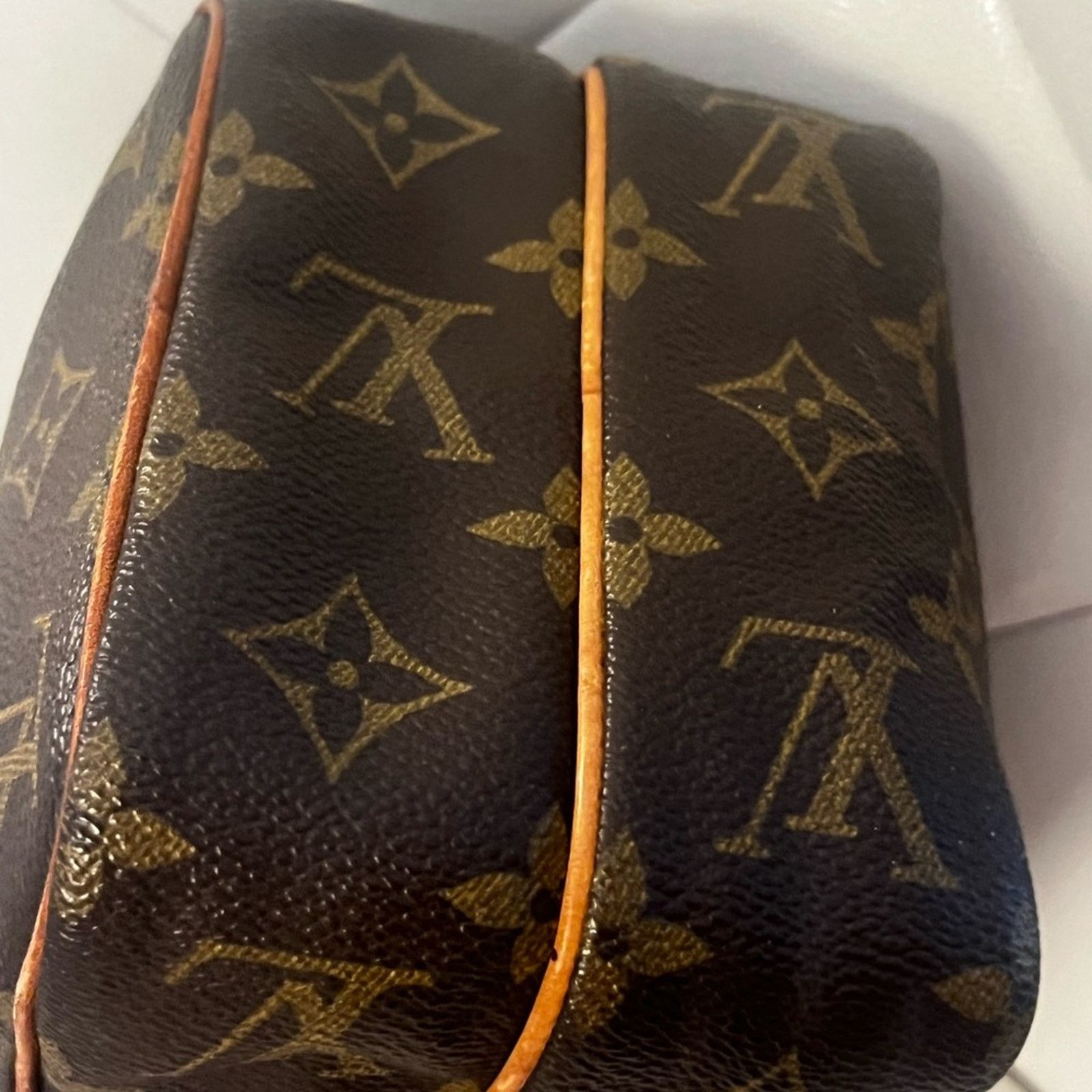 Louis Vuitton Louis Vuitton Amazone crossbody mini - EC, adjustable Size ONE SIZE - 7 Thumbnail