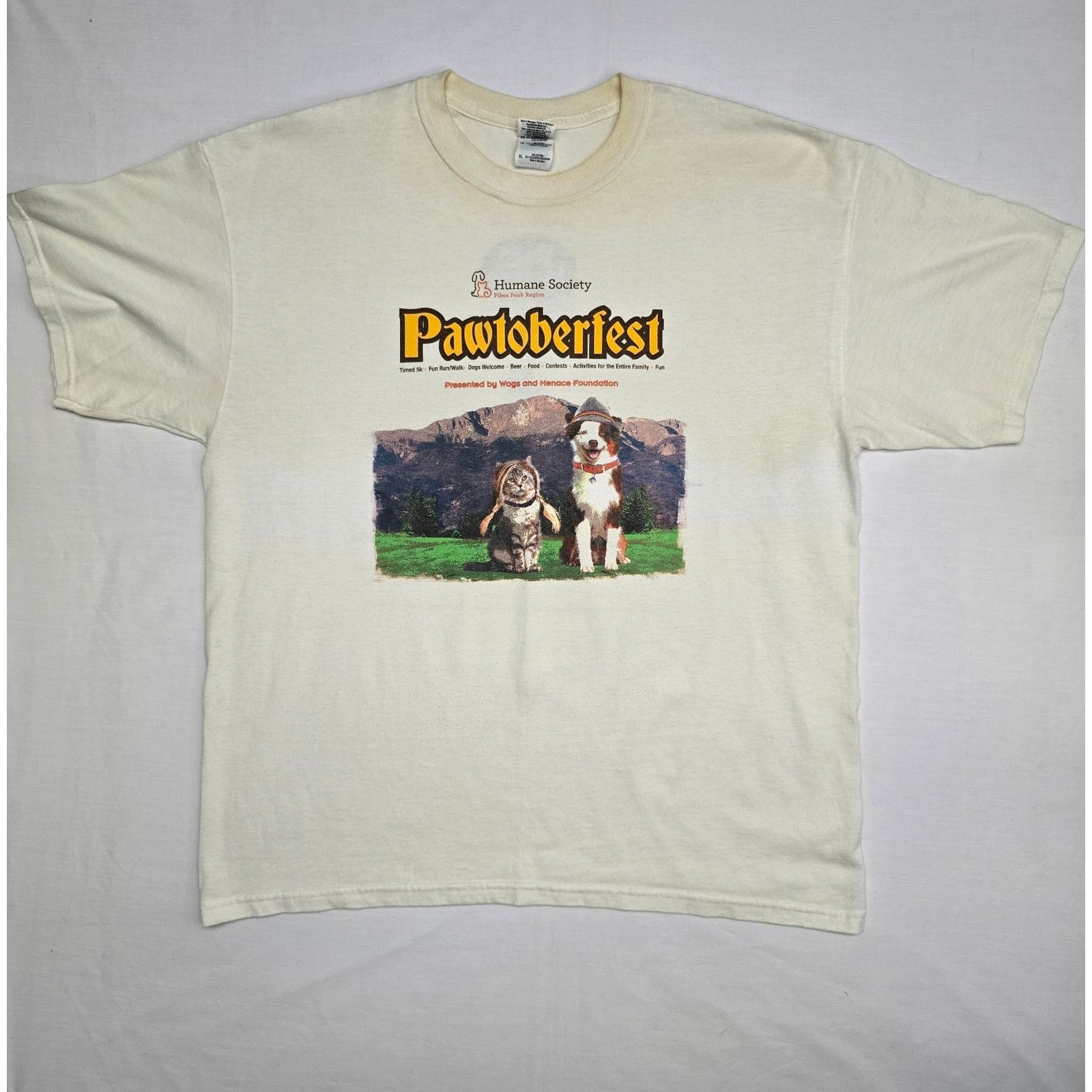 Gildan Oktoberfest Dog Pawtoberfest XL White Humane Society Tee Size US XL / EU 56 / 4 - 1 Thumbnail