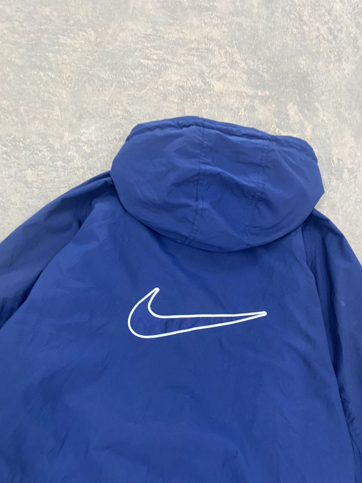 Nike VINTAGE 90s NIKE BIG SWOOSH BACKHIT WINDBREAKER JACKET BLUE Size US XXL / EU 58 / 5 - 15 Thumbnail
