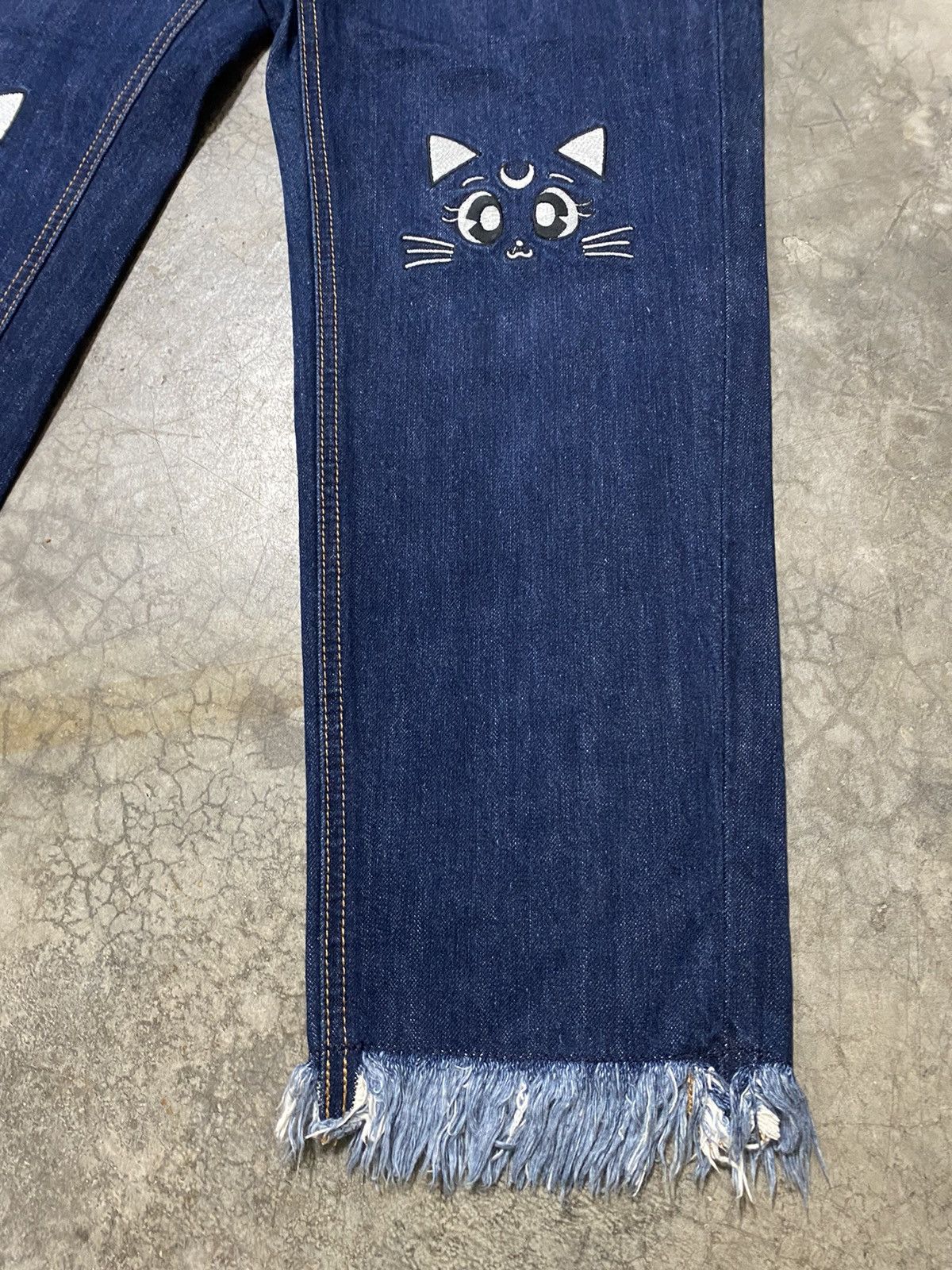 Anime Vintage Anime Japan Sailor Moon 25 Anniversary Crop Jeans Size US 28 / EU 44 - 3 Thumbnail