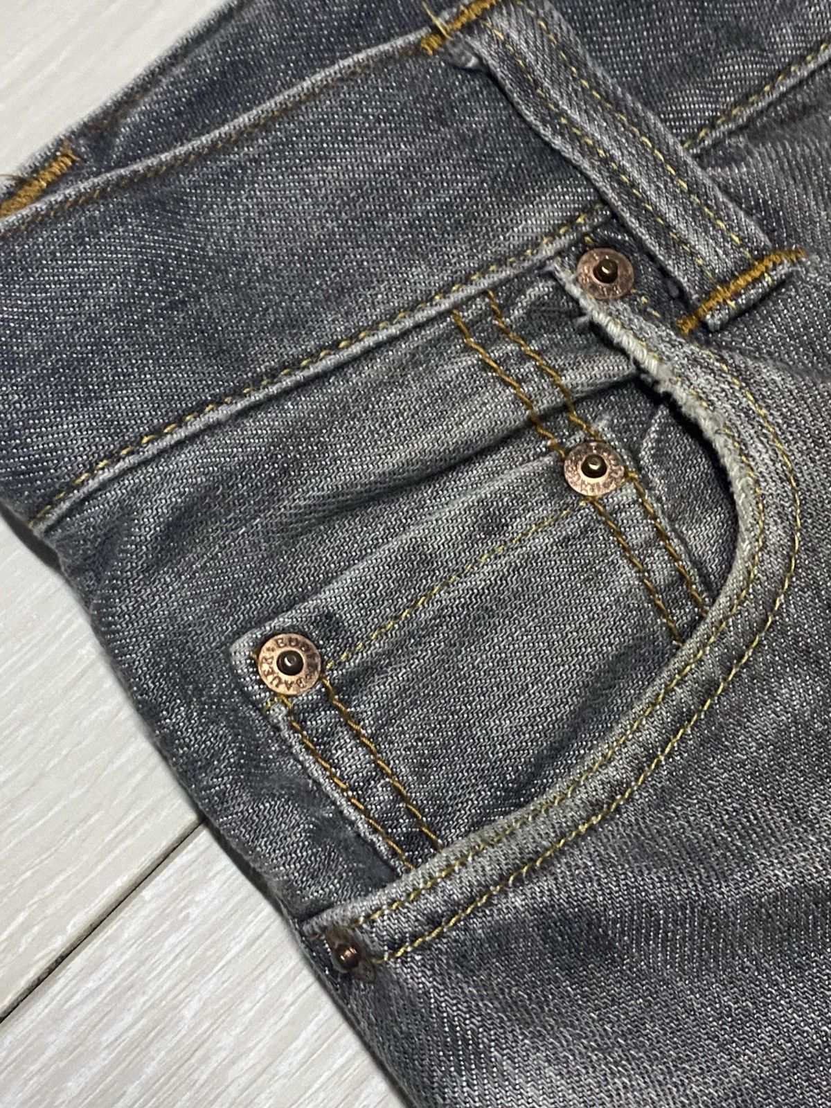 Eddie Bauer × Red Wing Vintage Eddie Bauer Faded Wash Distressed Straight Fit Size US 30 / EU 46 - 7 Thumbnail