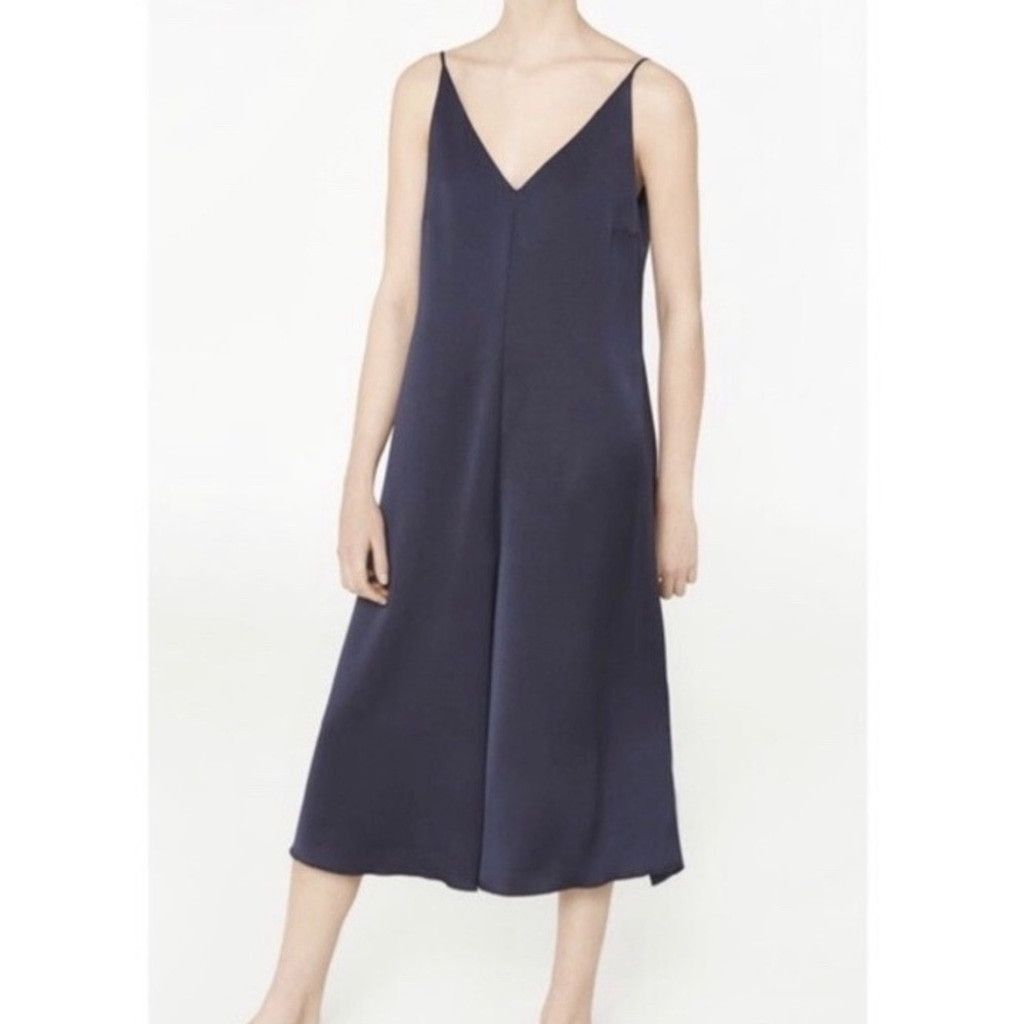 Mango Mango Premium Navy Satin WideLeg CullootteCropped Jumpsuit S Size 27" / US 4 / IT 40 - 1 Thumbnail