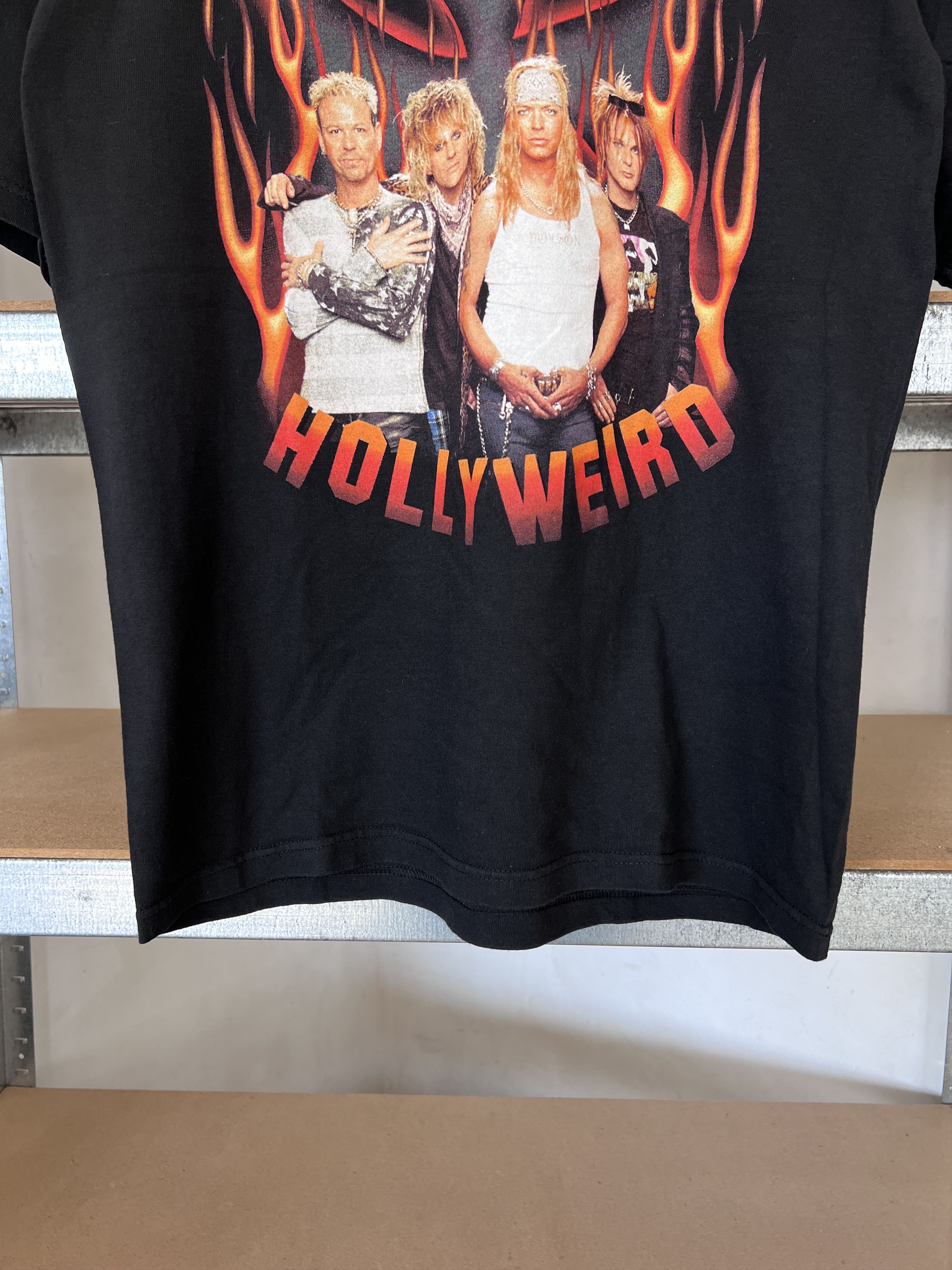 Band Tees Vintage 2002 Poison rock band tour T-shirt Size US L / EU 52-54 / 3 - 6 Thumbnail