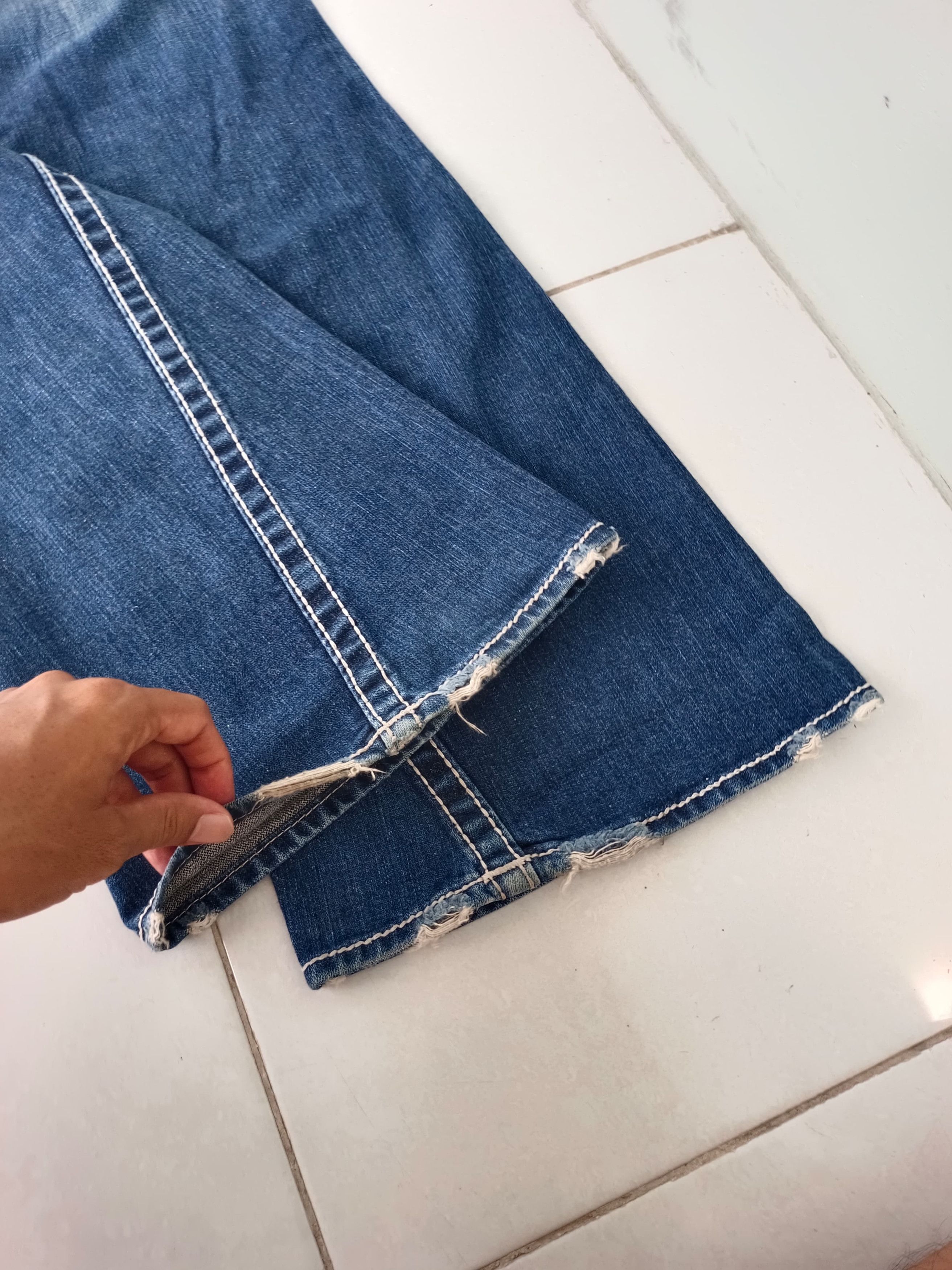 True Religion True Religion Size US 32 / EU 48 - 12 Thumbnail