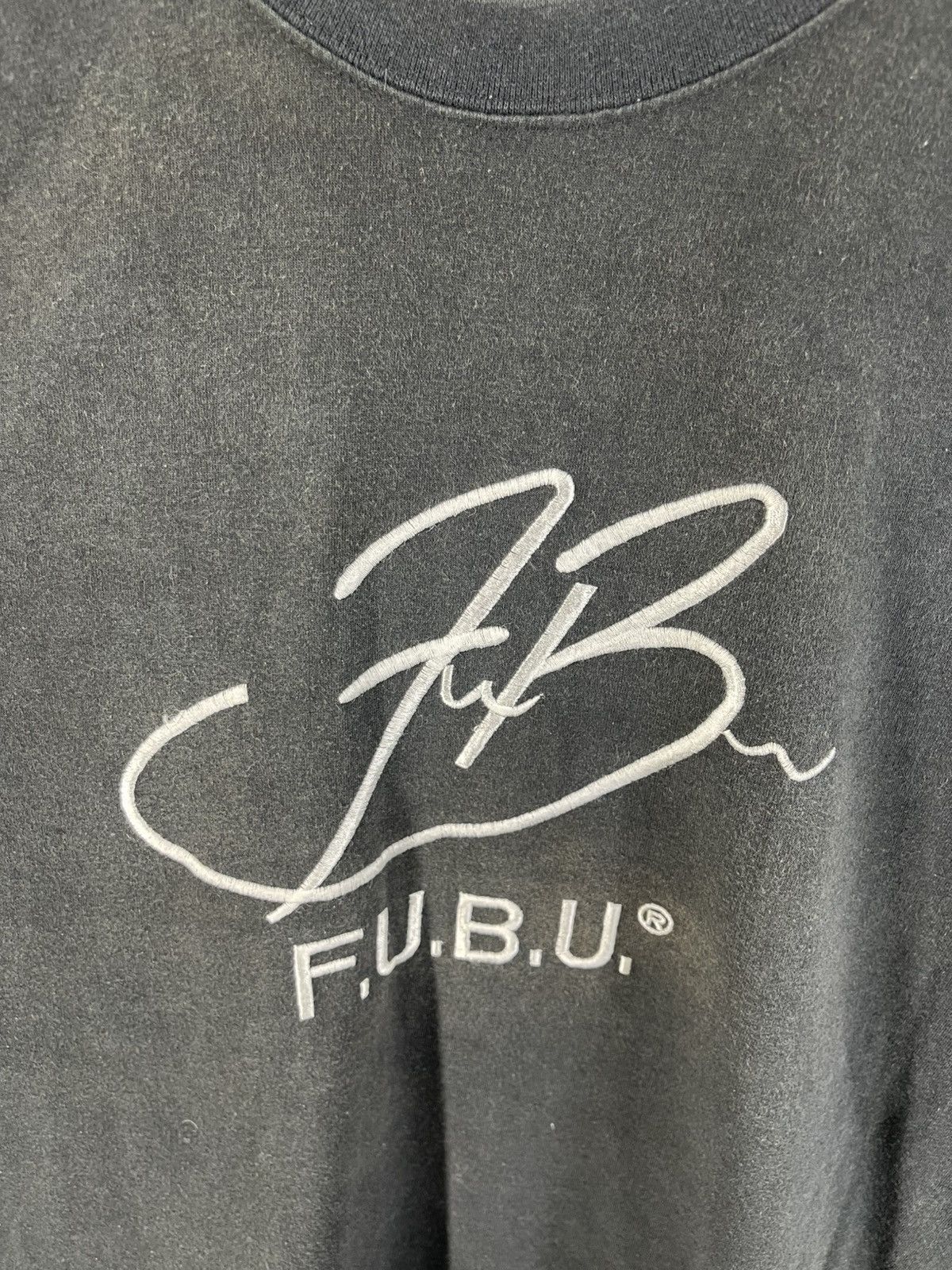 Fubu Vintage Fubu Embroidered Shirt Tee Size US L / EU 52-54 / 3 - 2 Thumbnail