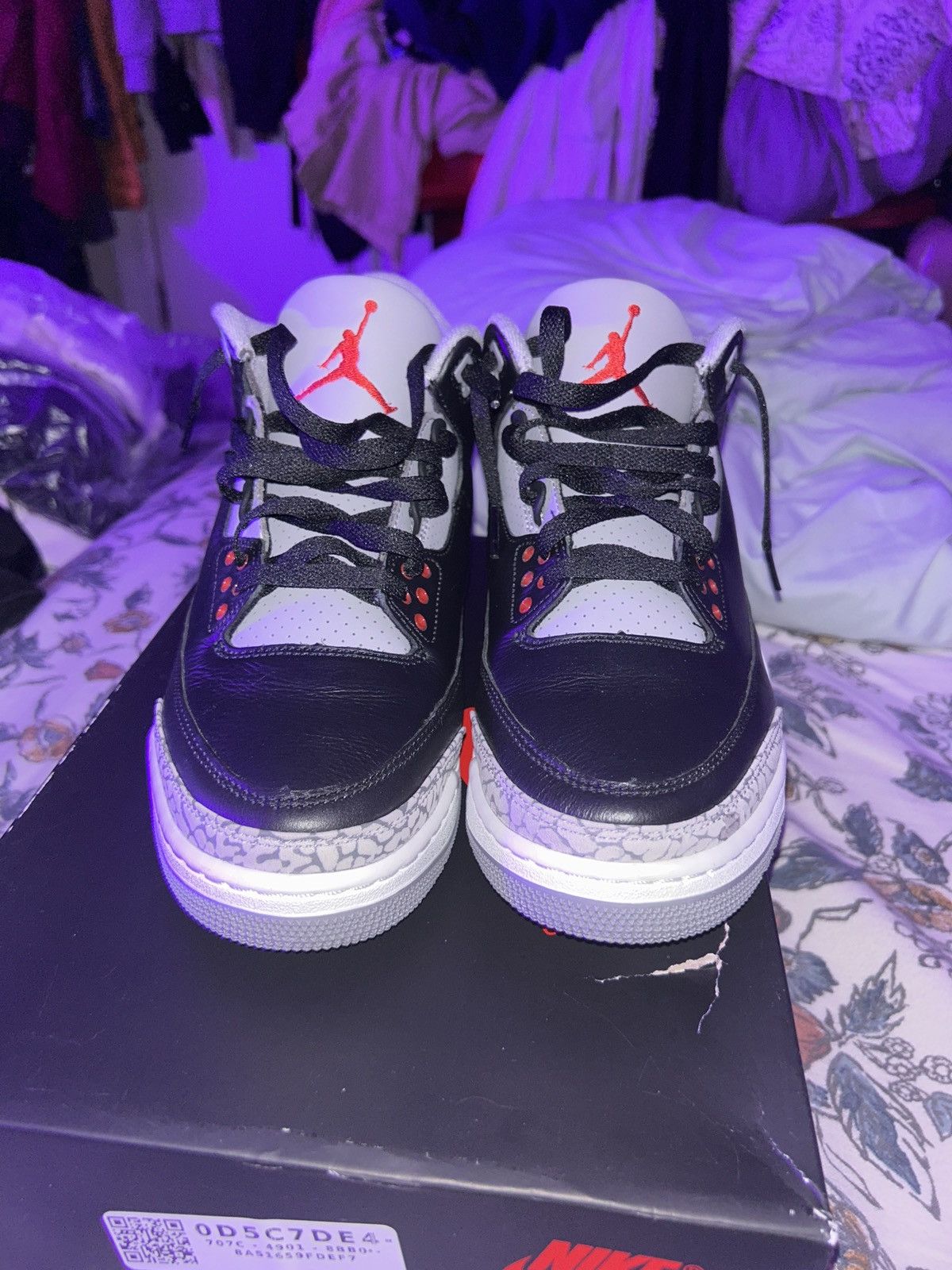 Jordan Brand Jordan 3 Black Cement 3s Size 10 Size US 10 / EU 43 - 10 Thumbnail