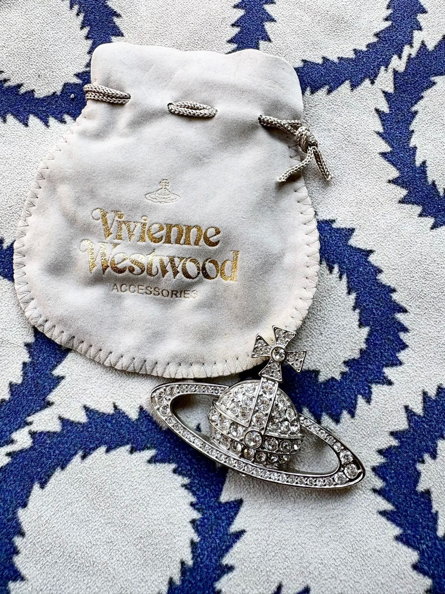 Vivienne Westwood Vivienne Westwood Vintage Silver Saturn Brooch Size ONE SIZE - 1 Thumbnail