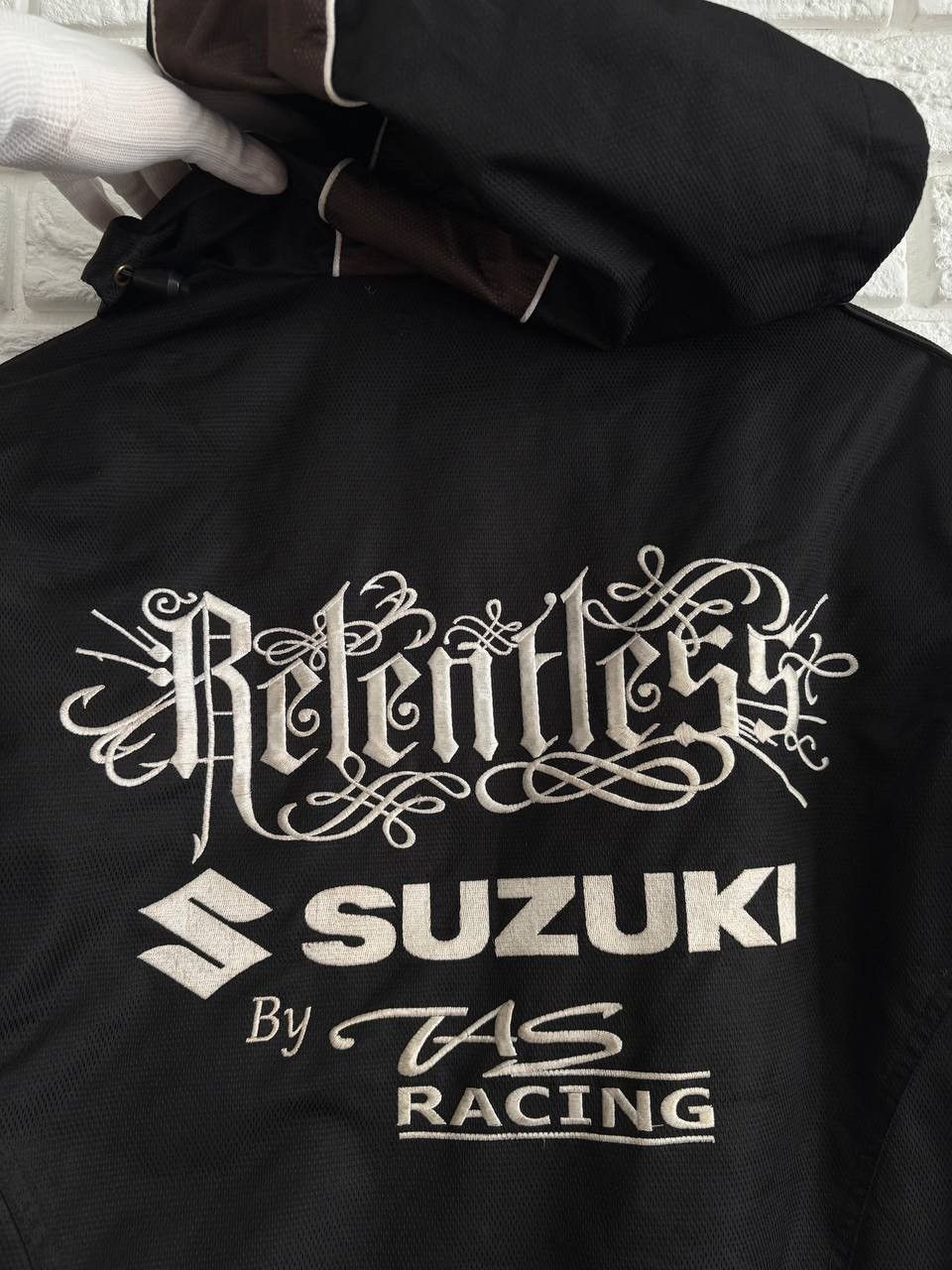 Formula 1 Vintage Suzuki Relentless by taz racing hoodie jacket Size US XXS / EU 40 - 23 Thumbnail