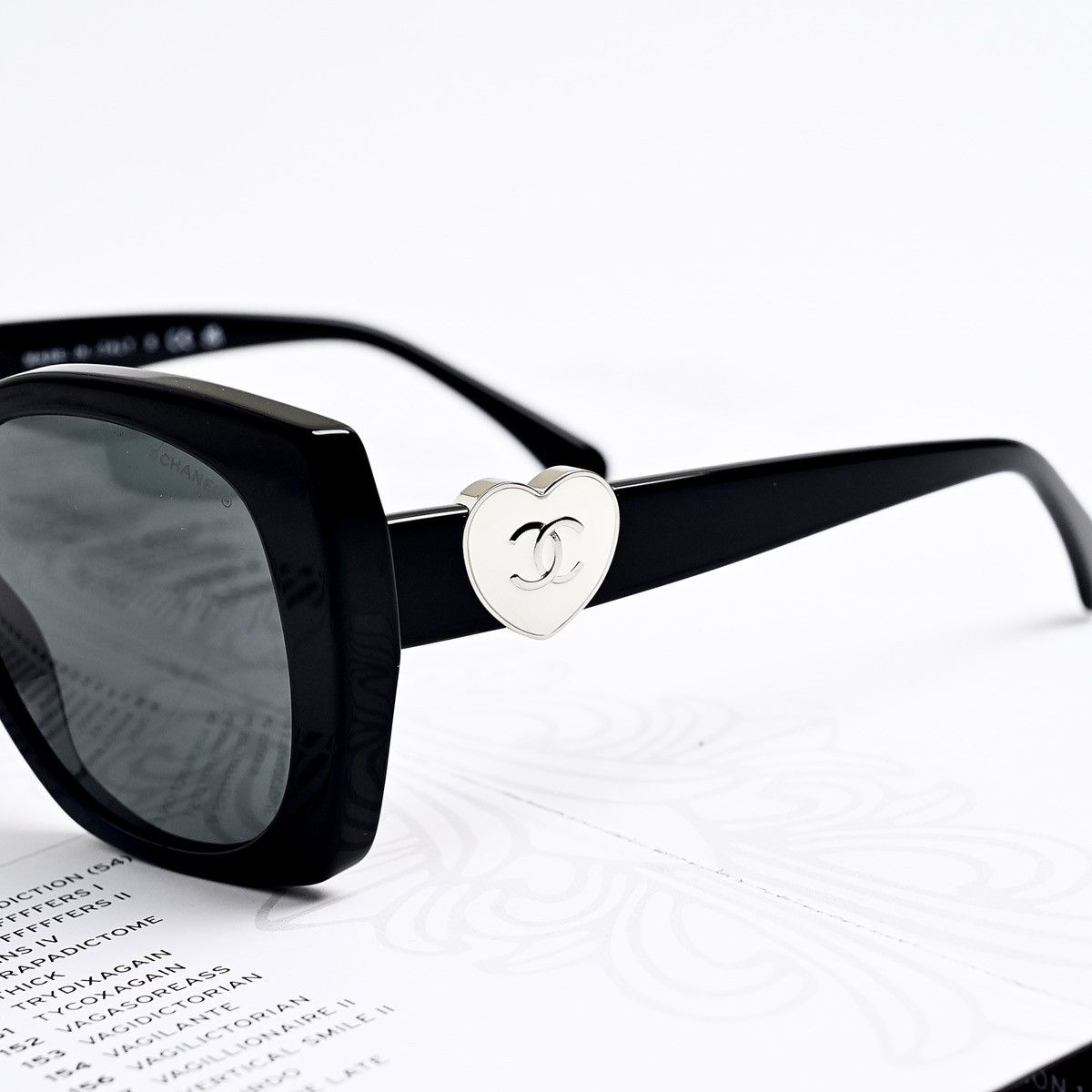 Chanel CHANEL 0CH5519 SUNGLASSES Size ONE SIZE - 3 Thumbnail