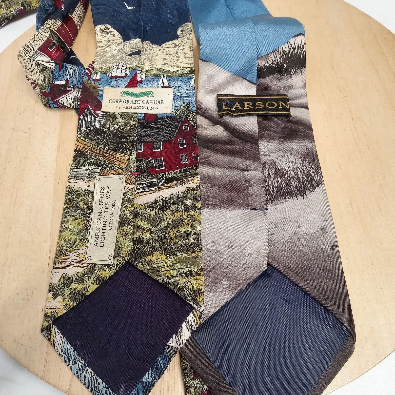 Van Heusen Set Of 2 Men's Ties Larson/Van Heusen Corporate Casual Size ONE SIZE - 5 Thumbnail