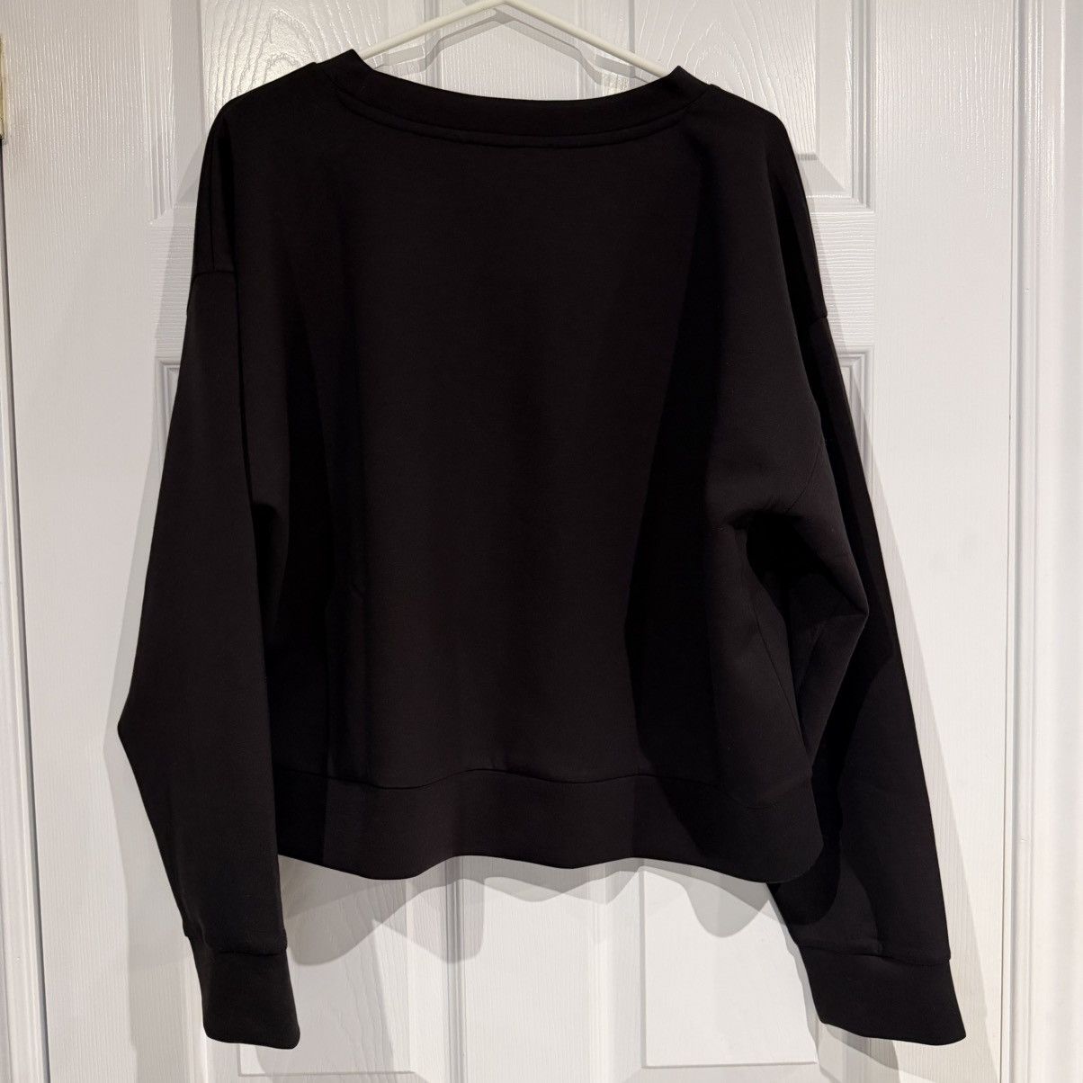 Michael Kors Black and silver Michael Kors cropped crewneck Size XL / US 12-14 / IT 48-50 - 7 Thumbnail