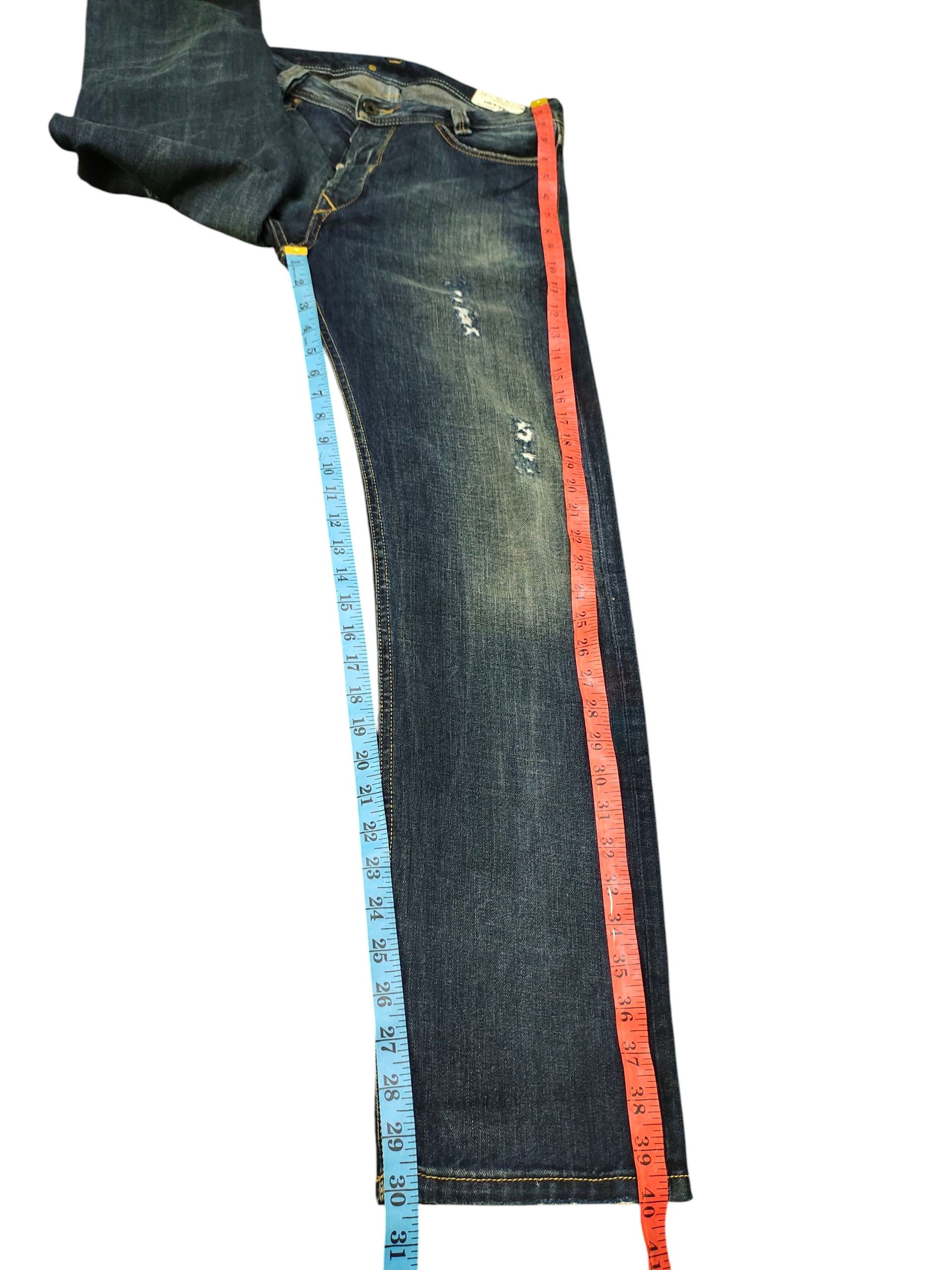 Diesel Vintage Y2k Diesel Heeven Clawmark Distress Faded Jeans Size US 29 - 17 Thumbnail