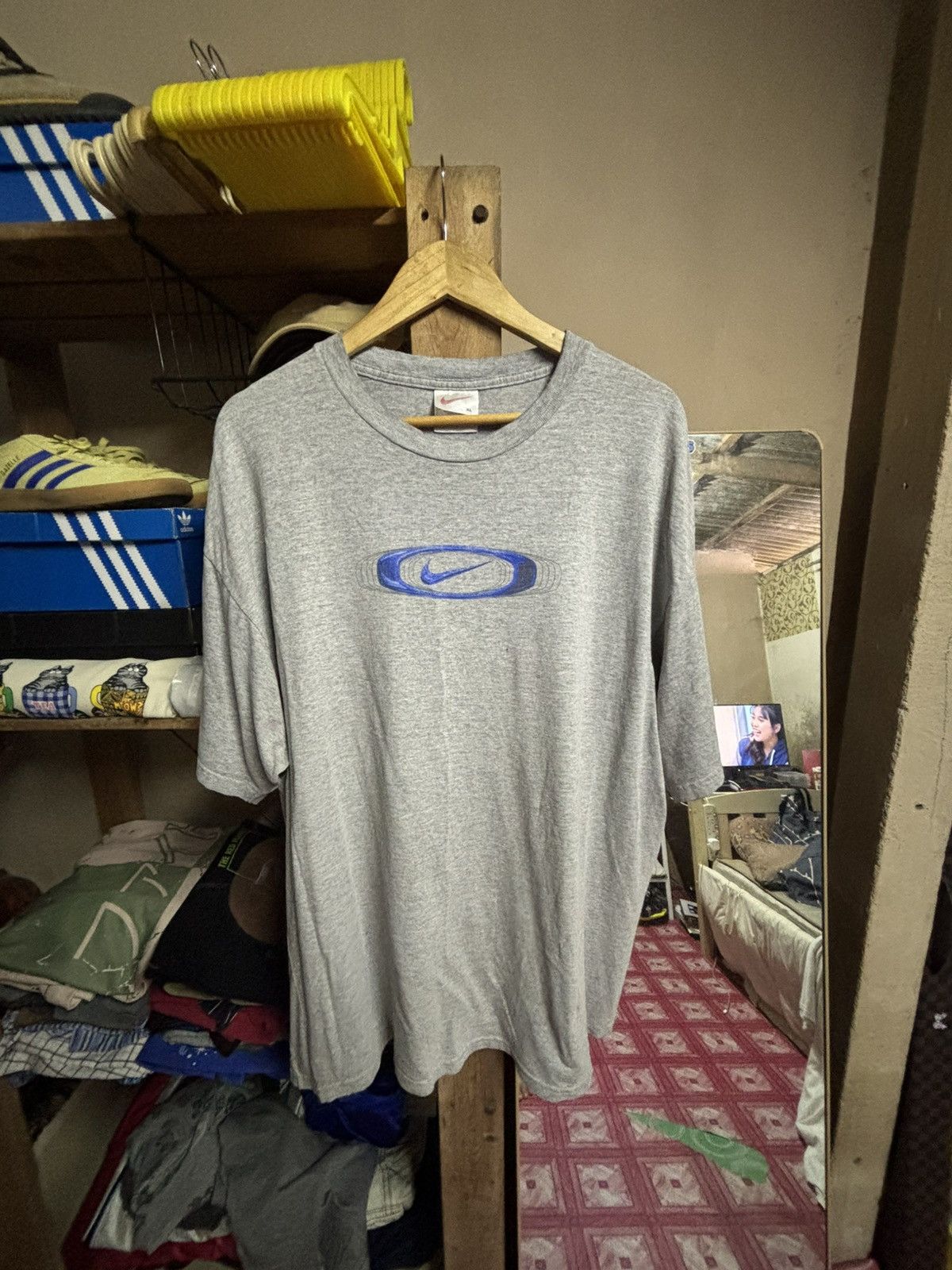 Nike Nike vtg y2k oval Size US XXL / EU 58 / 5 - 1 Thumbnail