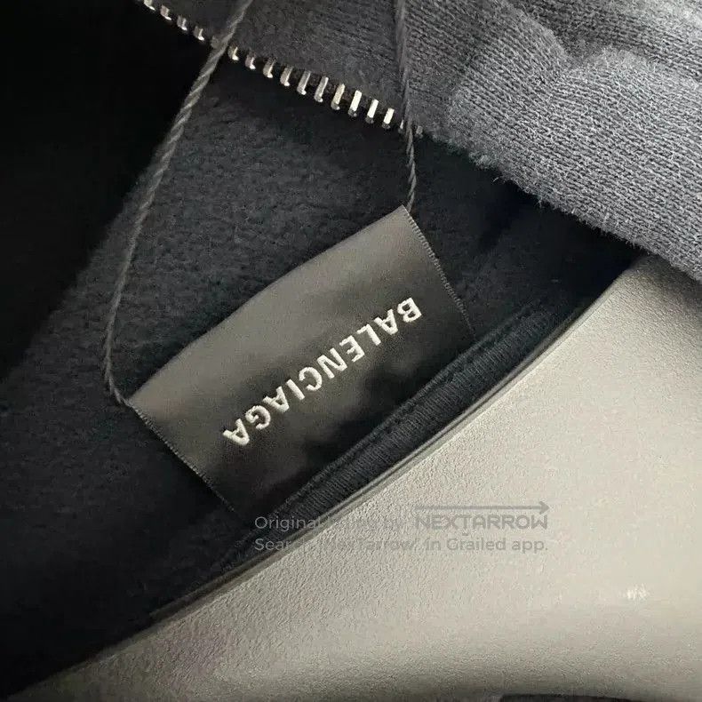 Balenciaga Balenciaga 25 Large Zip. Size US M / EU 48-50 / 2 - 3 Thumbnail