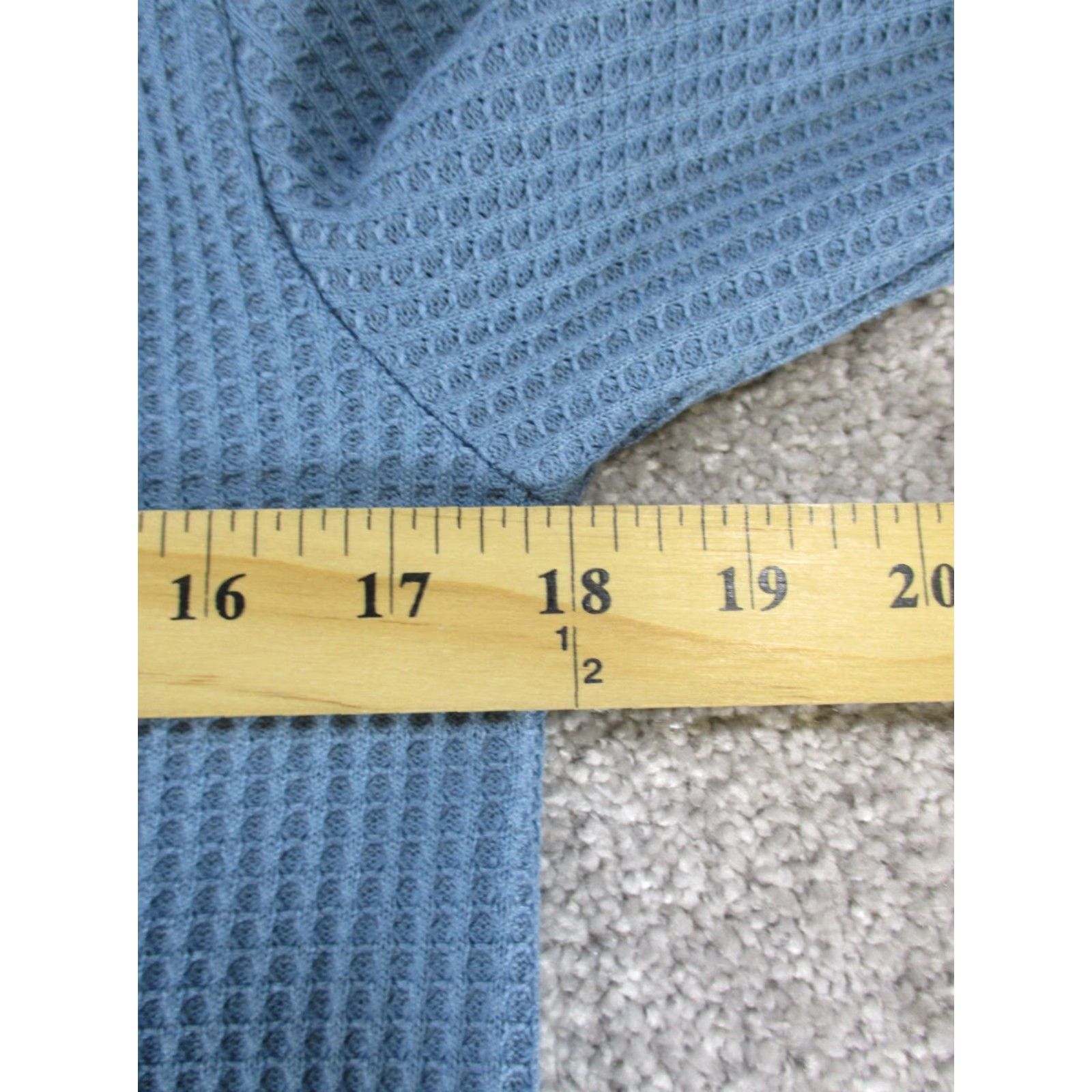 Vintage L.L. Bean Signature Sweater Mens XS Blue Waffle Knit Knitwear Polyester Wool? Size US XS / EU 42 / 0 - 6 Thumbnail