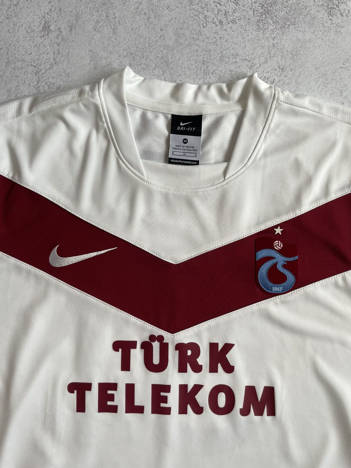 Nike Nike Trabzonspor 2012/2013 Away Football Soccer Jersey Kit M Size US M / EU 48-50 / 2 - 3 Thumbnail