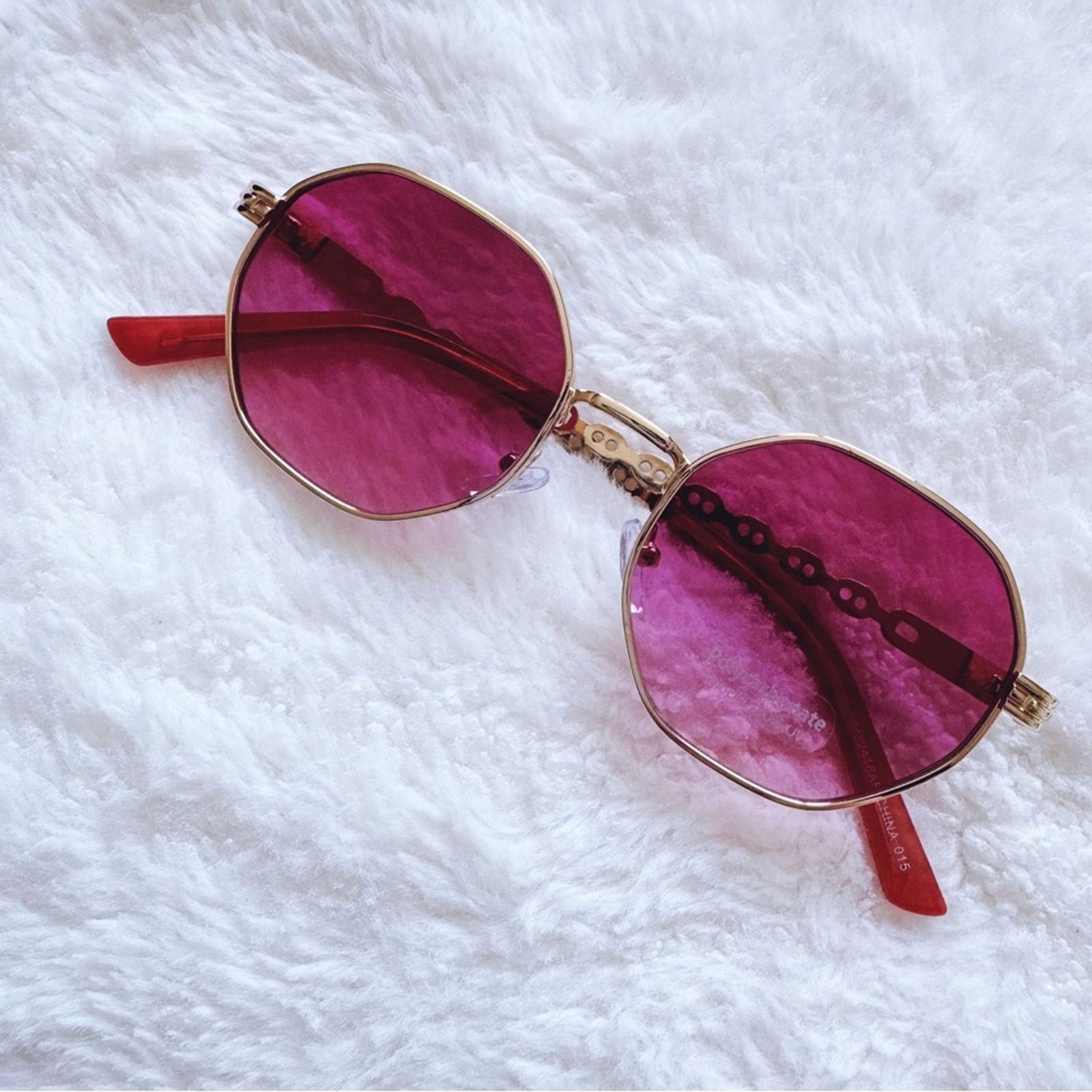 Other Phoebe Dark Pink Geometric Sunglasses Size ONE SIZE - 2 Thumbnail