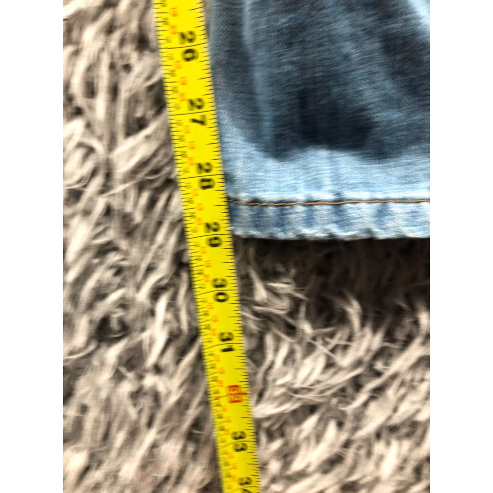 Bench Bench Slim Straight Jeans 26 Mens Mid Blue Wash Denim 5-Pocket Belt Loops Regular Length Inseam 30in Size US 26 / EU 42 - 3 Thumbnail