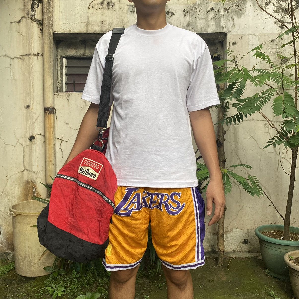 Marlboro × Marlboro Classics Marlboro Vintage 1990D Red Duffle Bag Size ONE SIZE - 4 Thumbnail