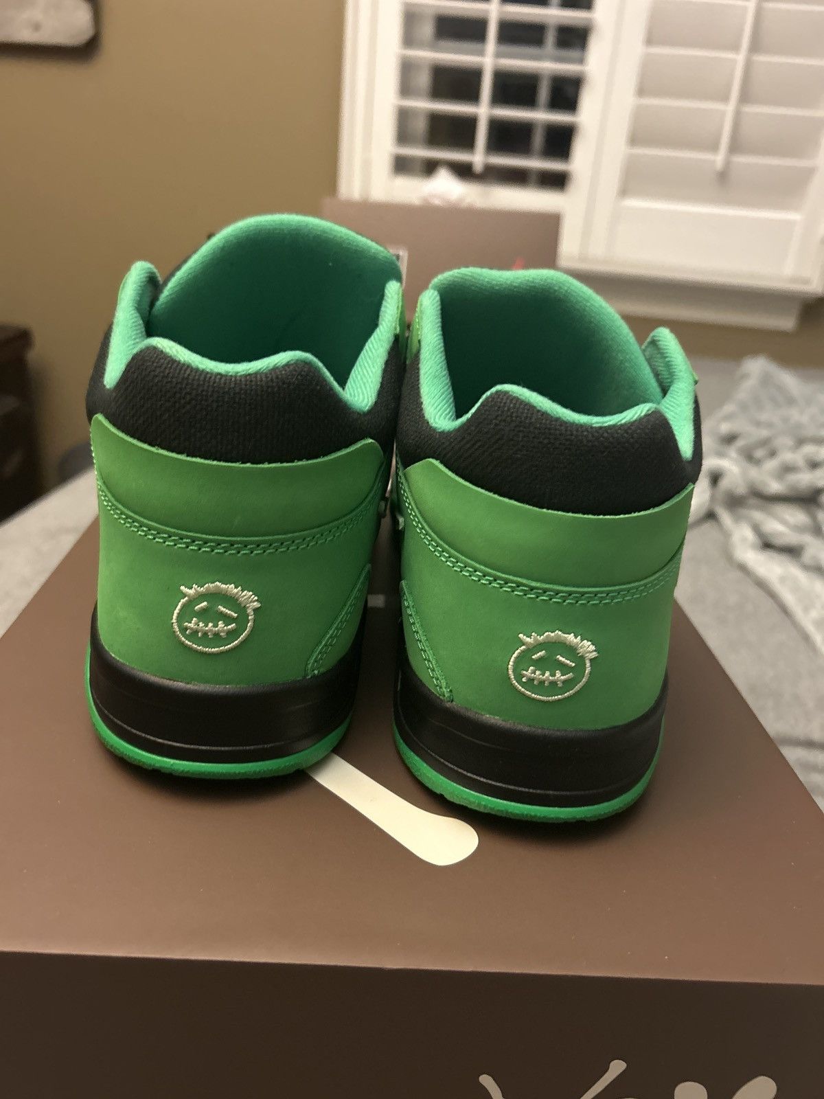 Travis Scott Travis Scott Jumpman Jack Green Spark Size US 12 / EU 45 - 4 Thumbnail