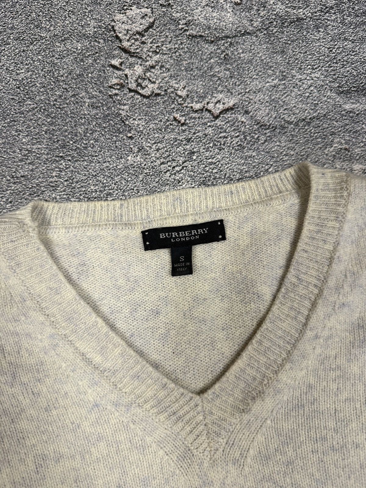 Burberry × Vintage Vintage Burberry London Wool Sweater Brown Baggy Y2K 90s Size US M / EU 48-50 / 2 - 4 Thumbnail