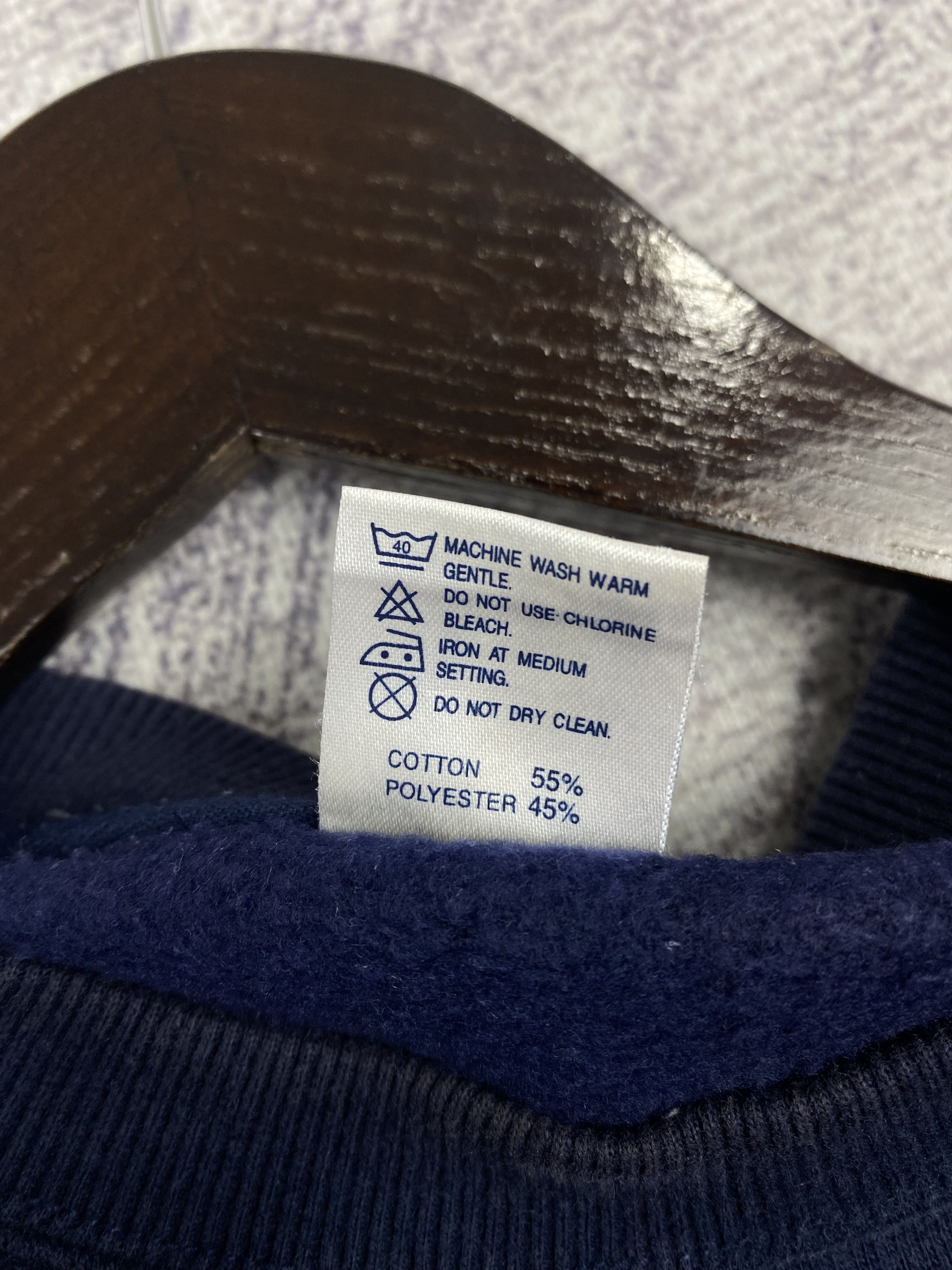 Japanese Brand Vintage Japanese Brand Long Sleeve Sweatshirts Size US L / EU 52-54 / 3 - 8 Thumbnail